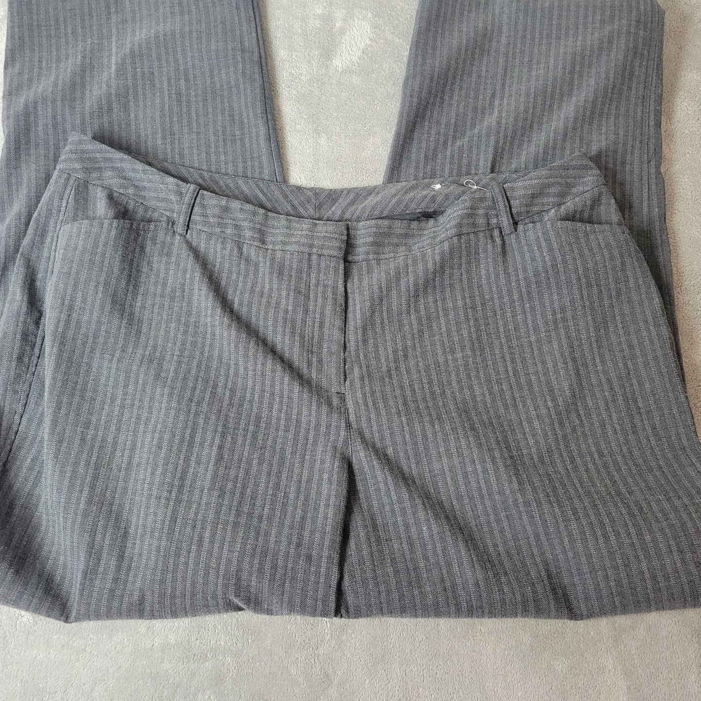 Worthington Women Pants 20W Plus Straight Leg Gray Stripe Office Pockets Zip Fly