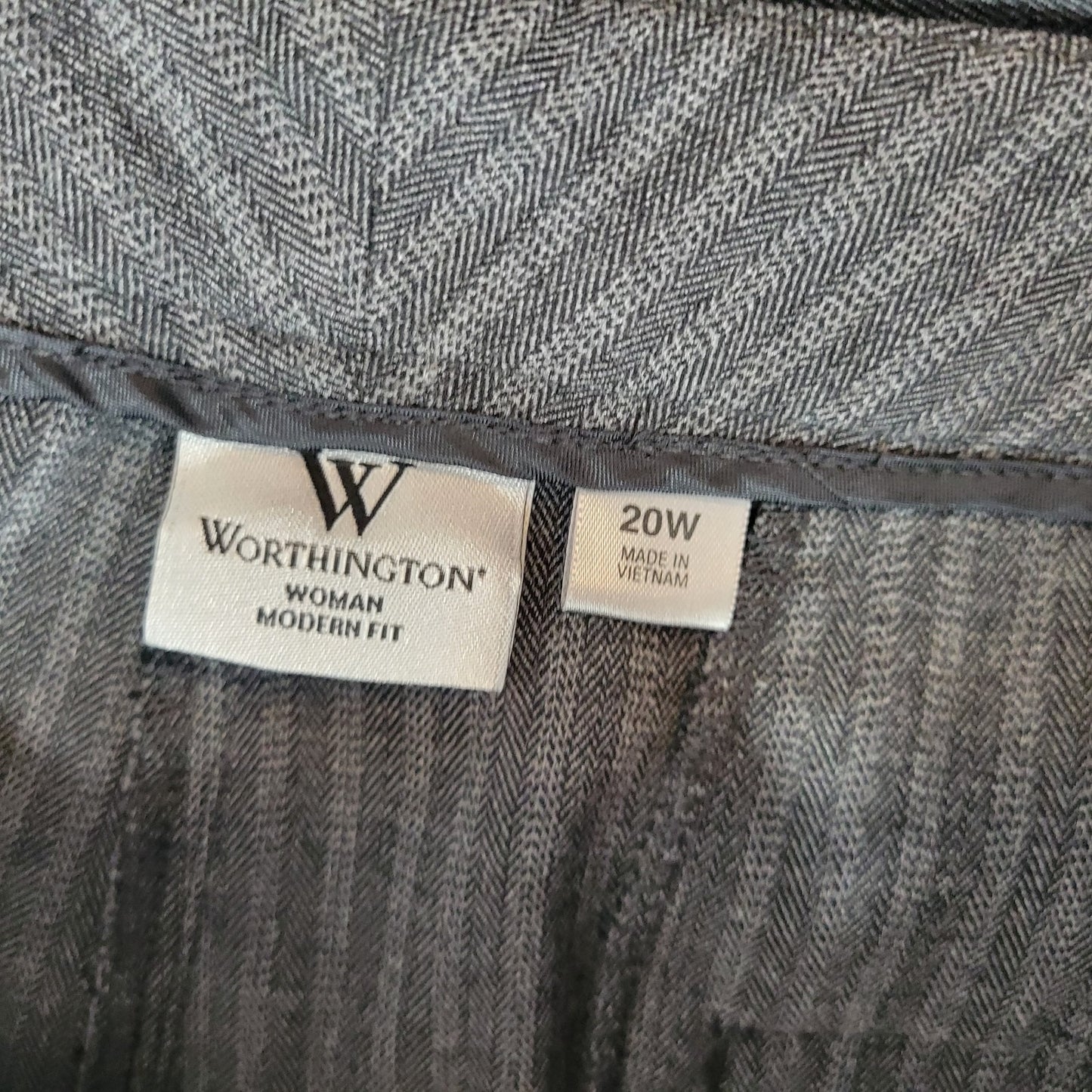 Worthington Women Pants 20W Plus Straight Leg Gray Stripe Office Pockets Zip Fly