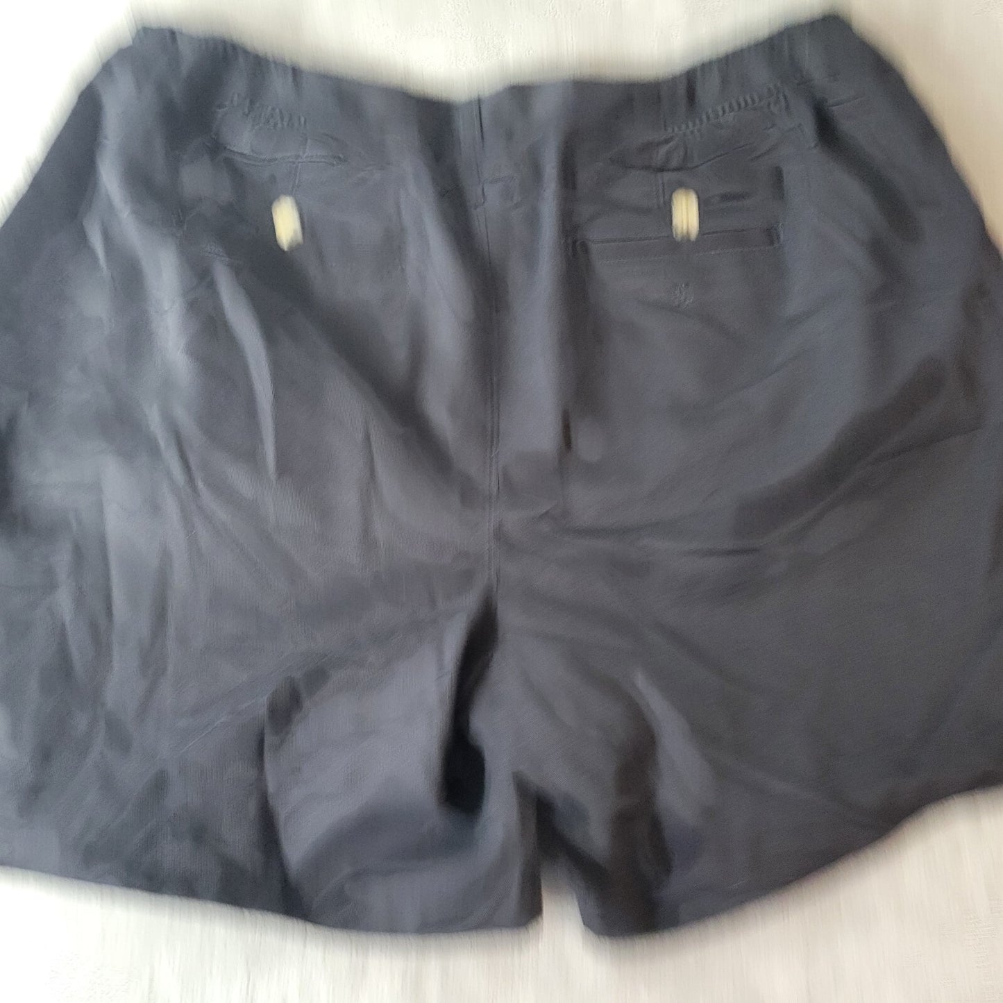 Liz Claiborne Audra Women Shorts 22W Plus Black Cotton Pockets Zip Elastic Waist