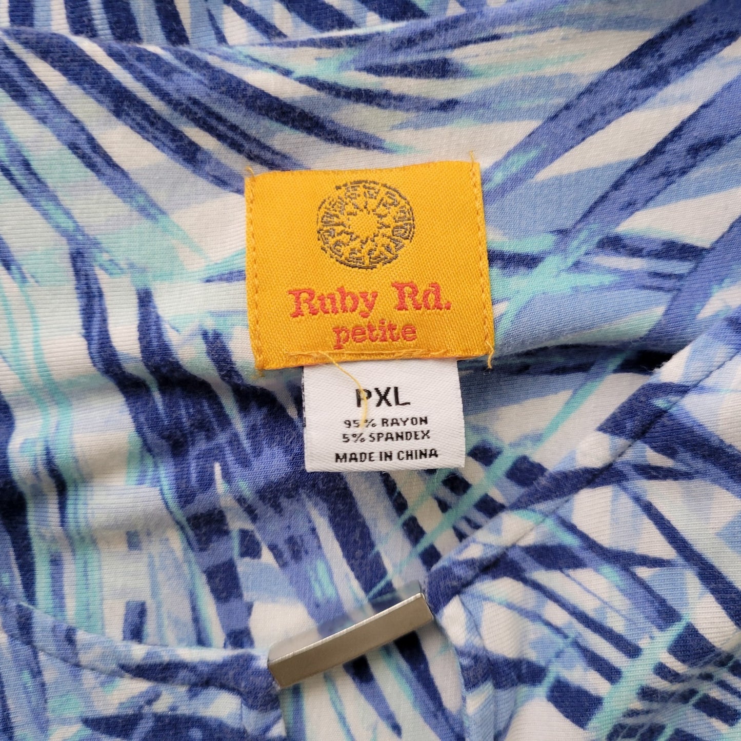 Ruby Rd PXL Tunic Blouse Blue Floral Print Keyhole Neck Asymmetric Hem FLO322XE