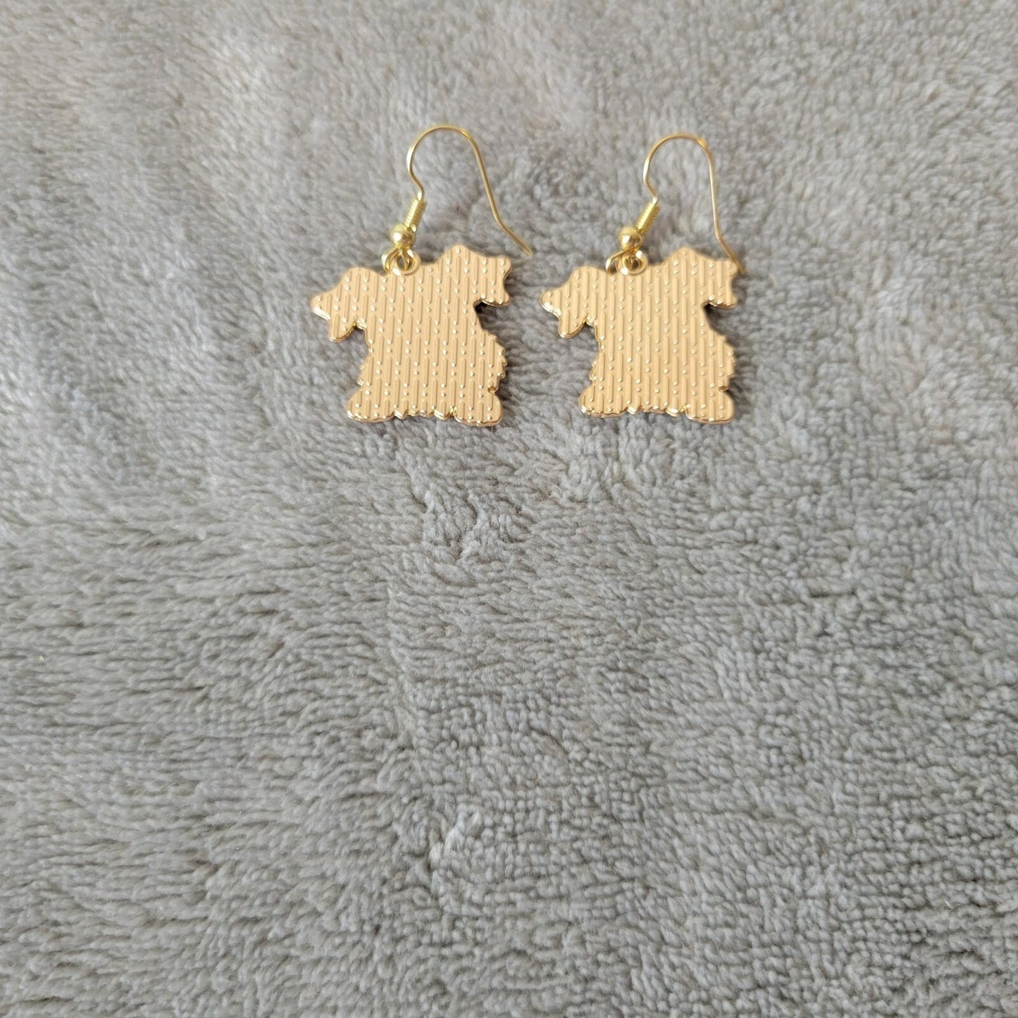 Schnauzer Dog Puppy Earrings One Pair Gold Tone Hanging Dangle Fish Hook Novelty