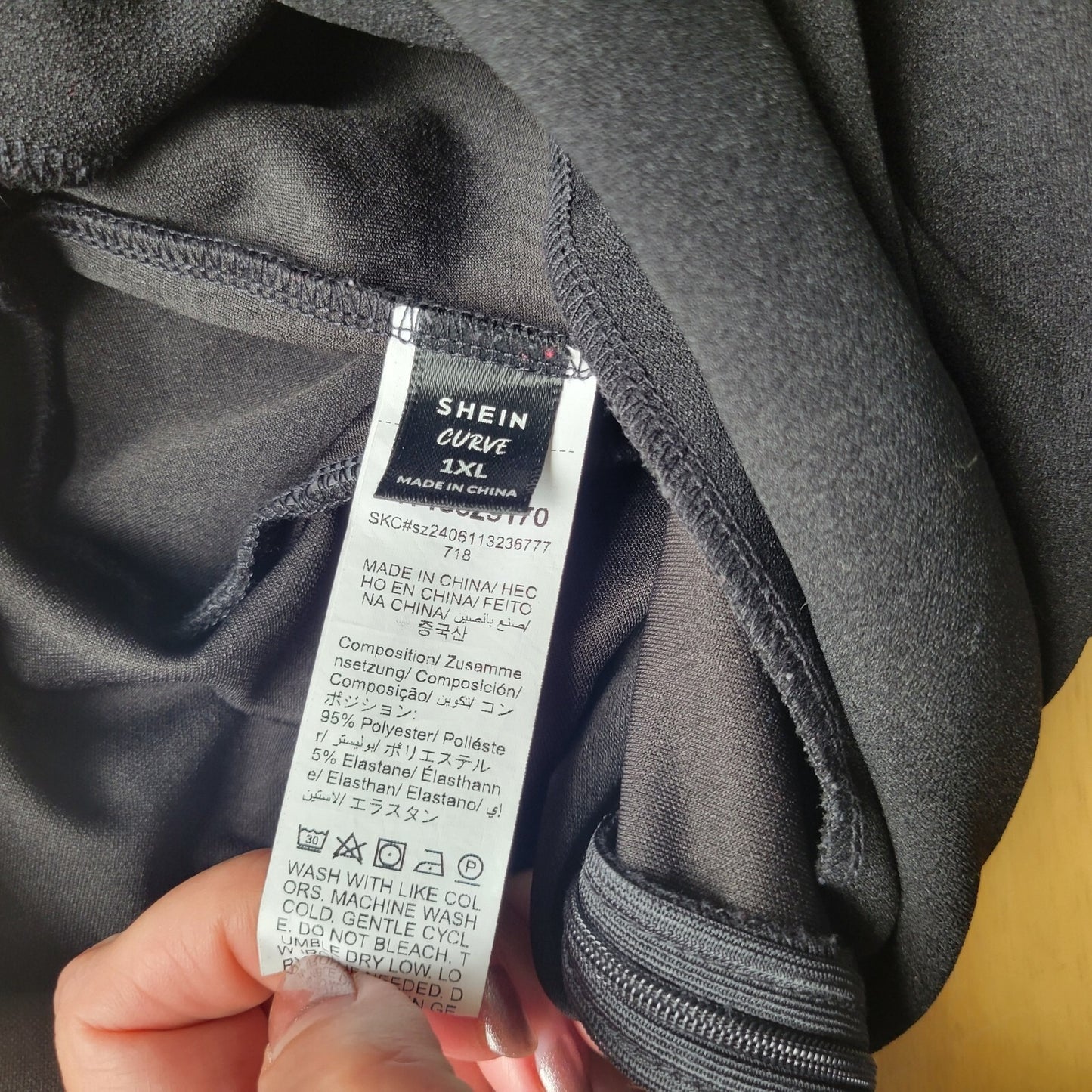 Shein Curve Womens Jumpsuit 1XL Plus Sleeveless Black Zip Office Poly Blend