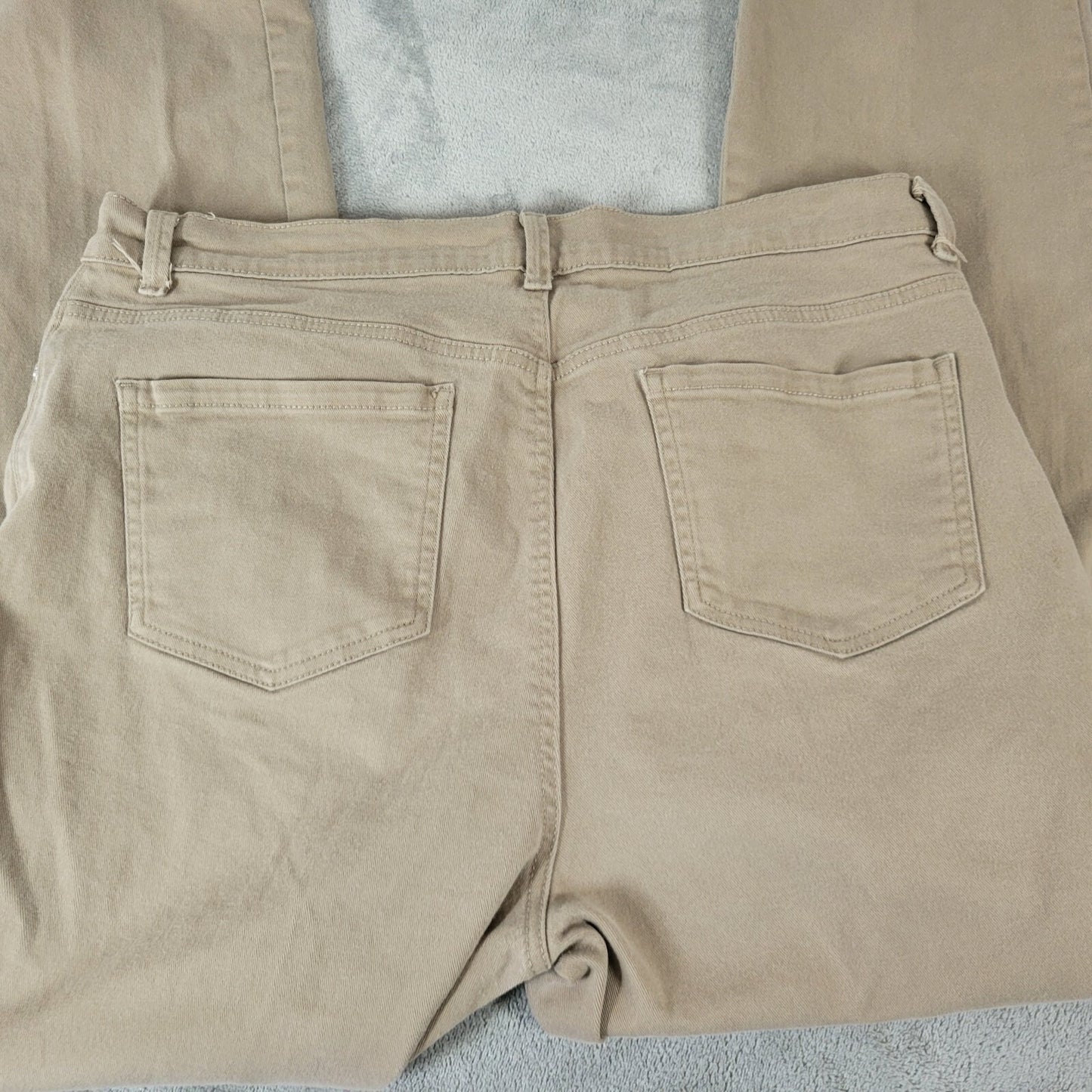 Gloria Vanderbilt Amanda Womens Jeans 18 Straight Leg Beige Denim Cotton Blend