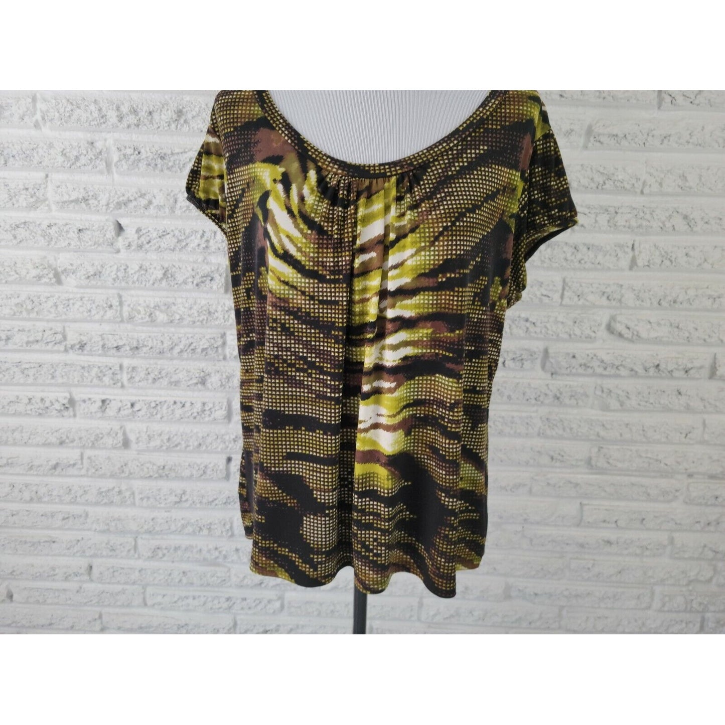 Worthington Women Top 1X Plus Cap Short Sleeve Pullover Brown Geometric Office