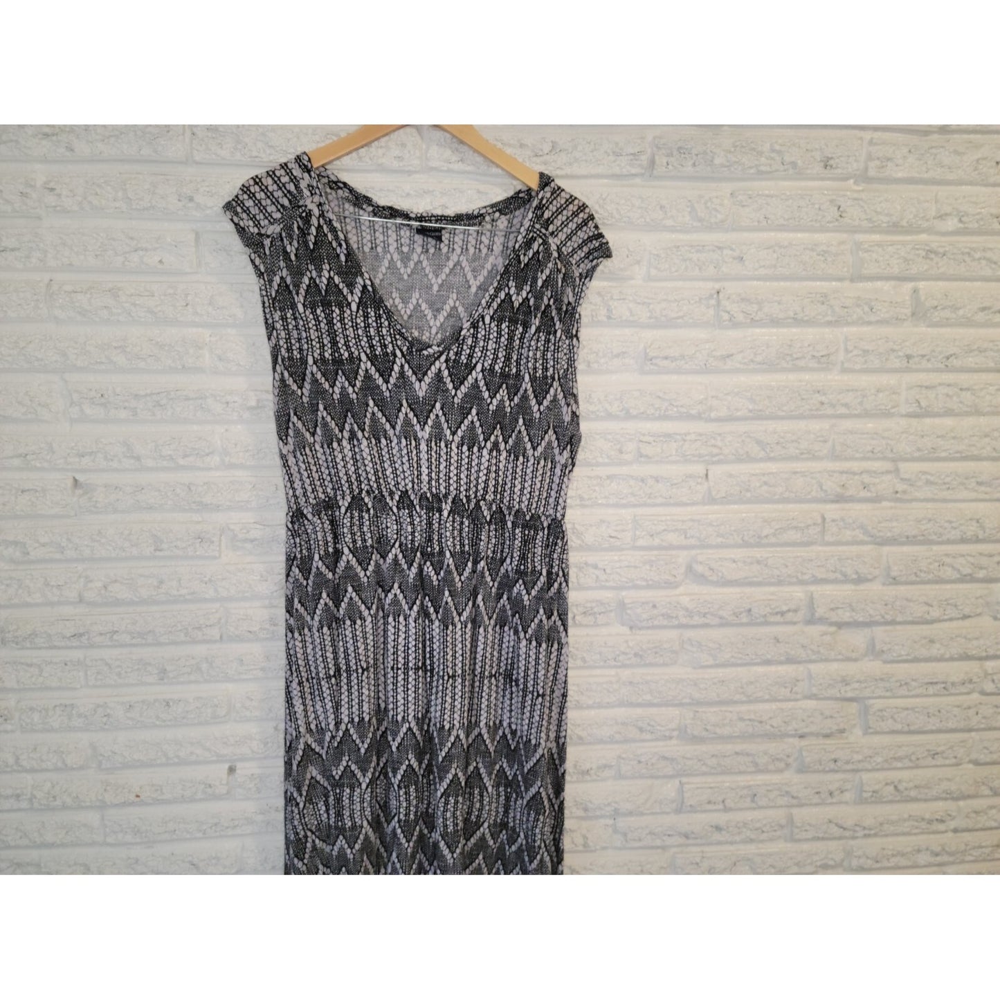 Faded Glory Women's XL Black Geometric Sheath Maxi Dress Sleeveless Round Neck