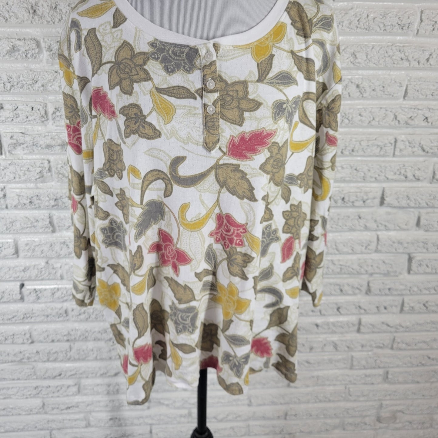 Laura Scott Womens Top 2X Knit 3/4 Sleeve Green Red Floral Cotton Blend Casual