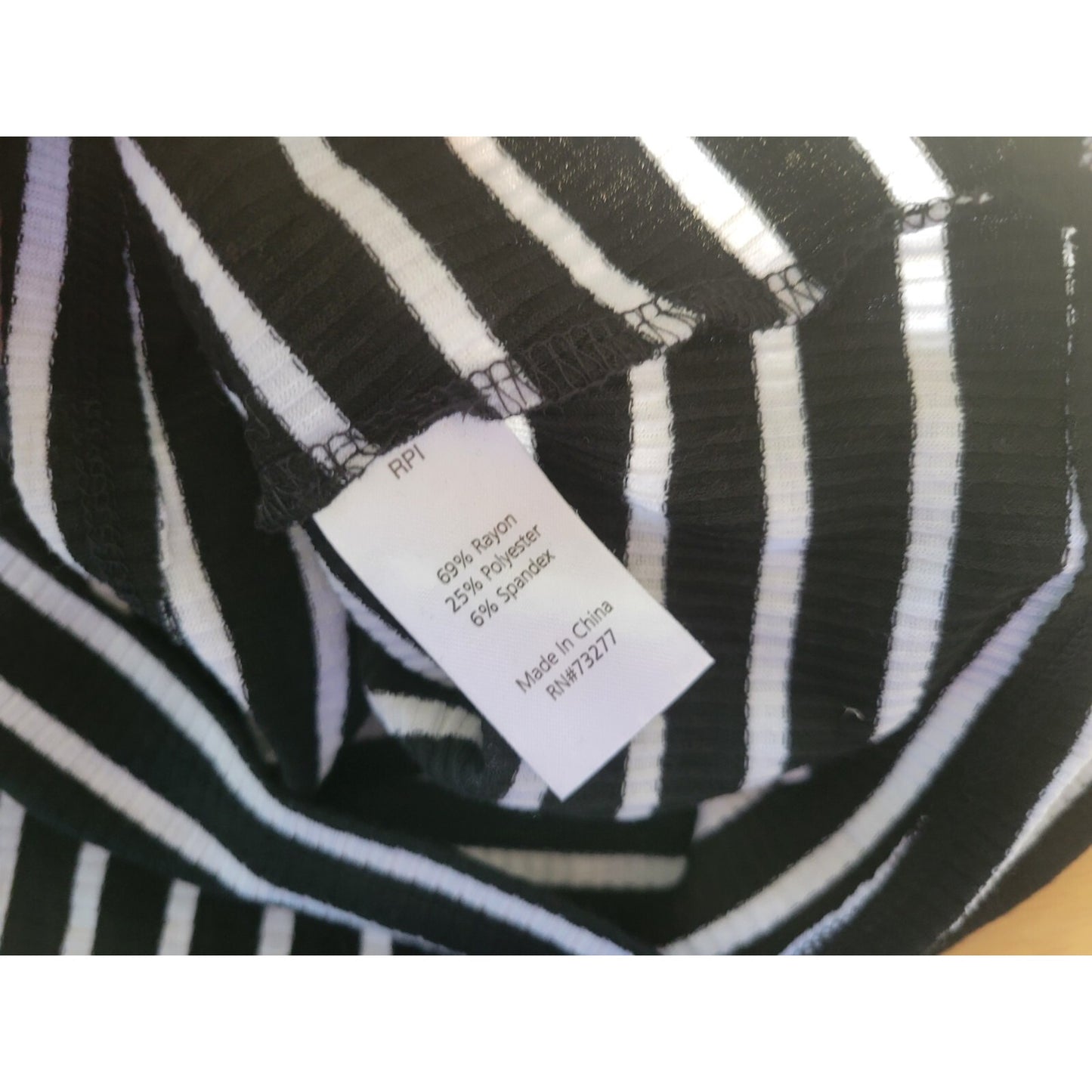 Apt 9 Womens Top Petite Extra Large PXL Tee Knit Black Stripe Casual Comfy