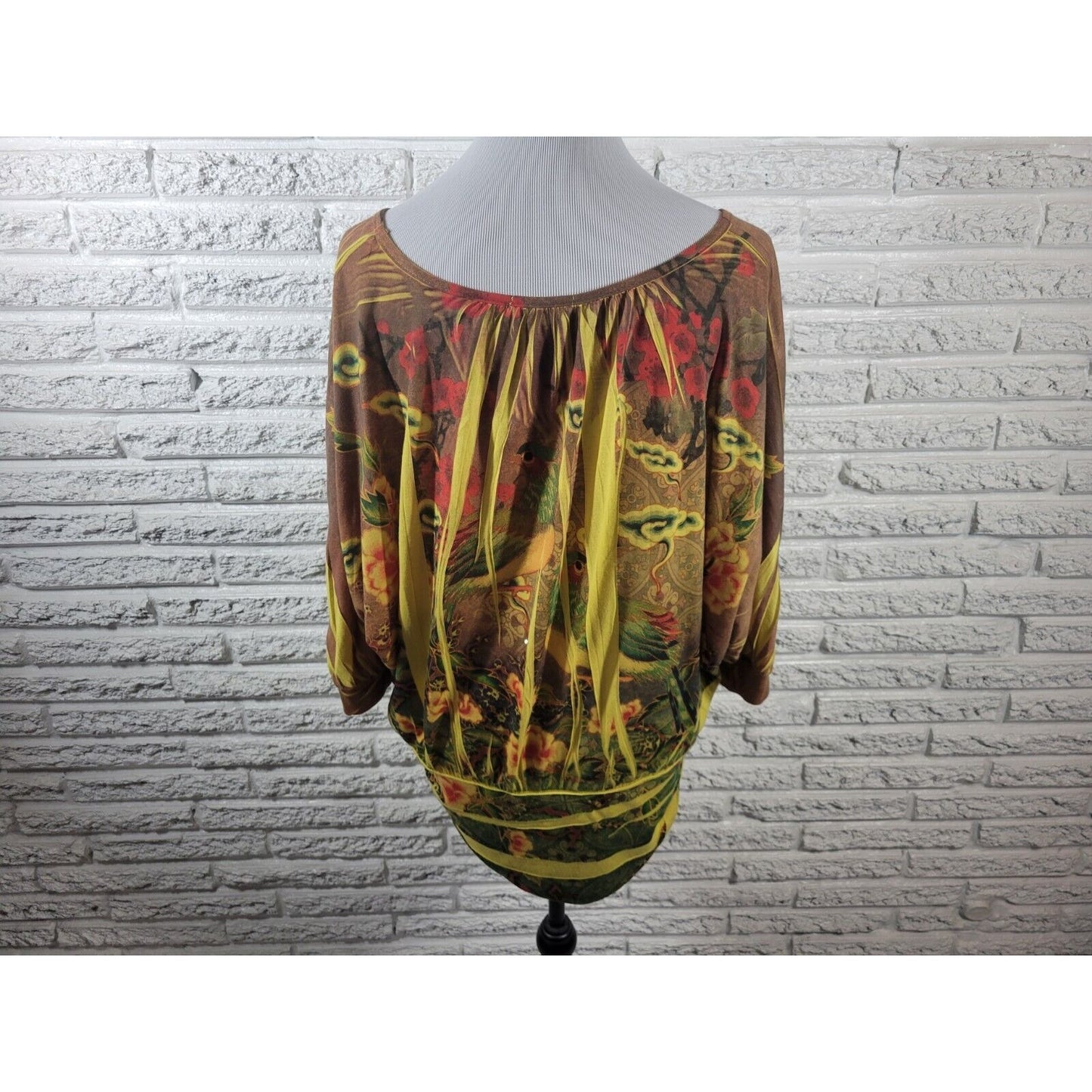 Dress Barn Women Top 1X Dolman 3/4 Sleeve Yellow Floral Casual Laser Cut Studded