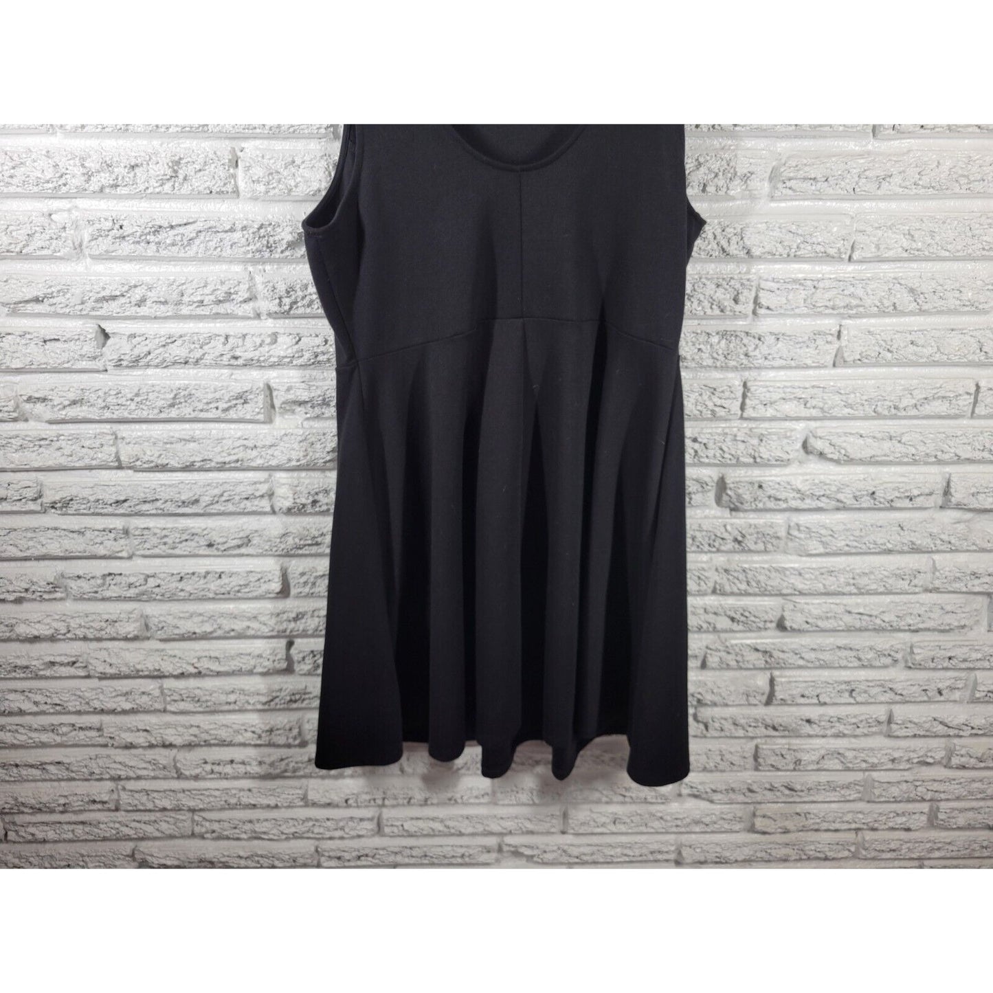 Forever 21 Womens Dress 2X Tank Mini Fit Flare Black Pullover Casual Poly Blend