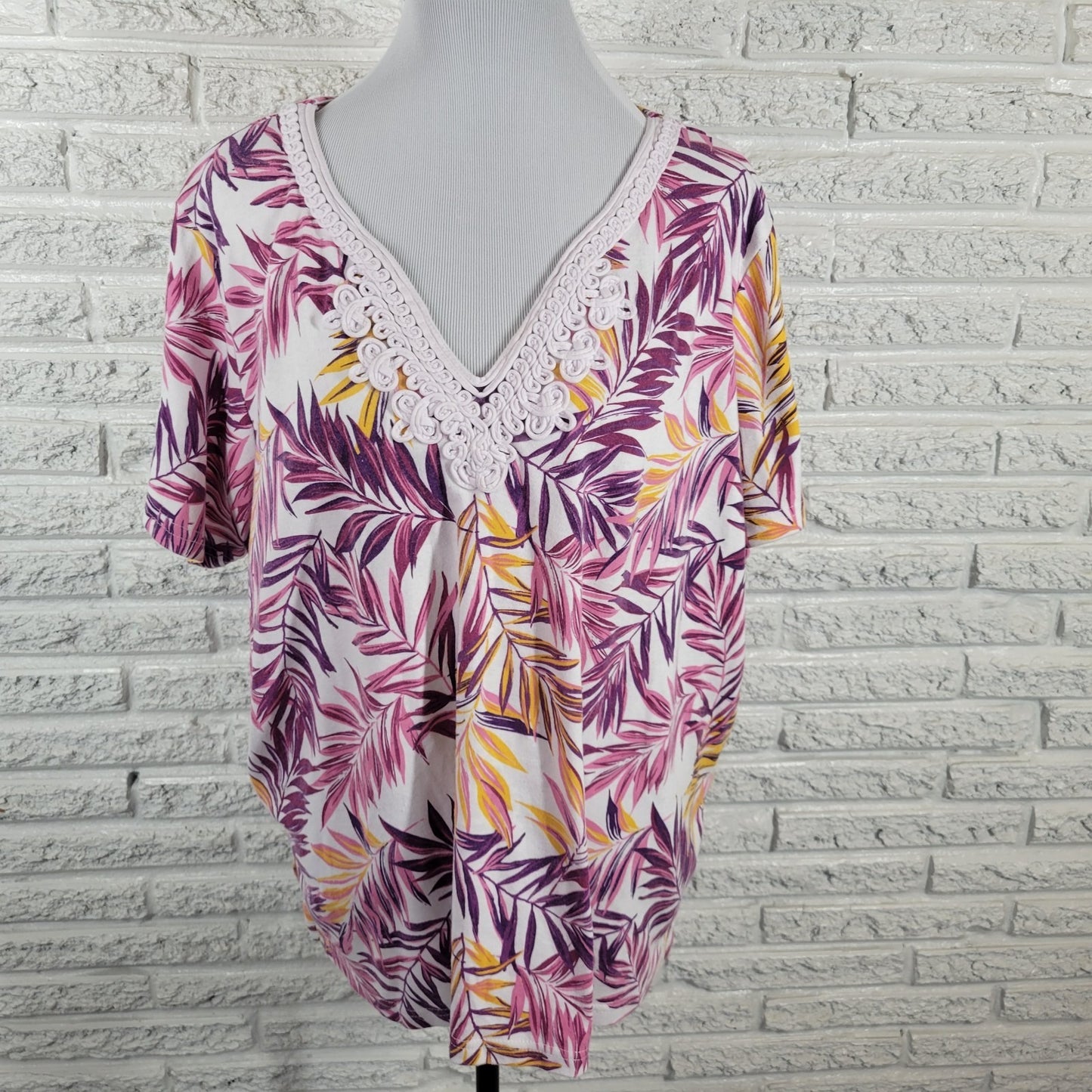 Woman Within Womens Top 1X Plus Short Sleeve Corded Neck Purple Yellow Floral