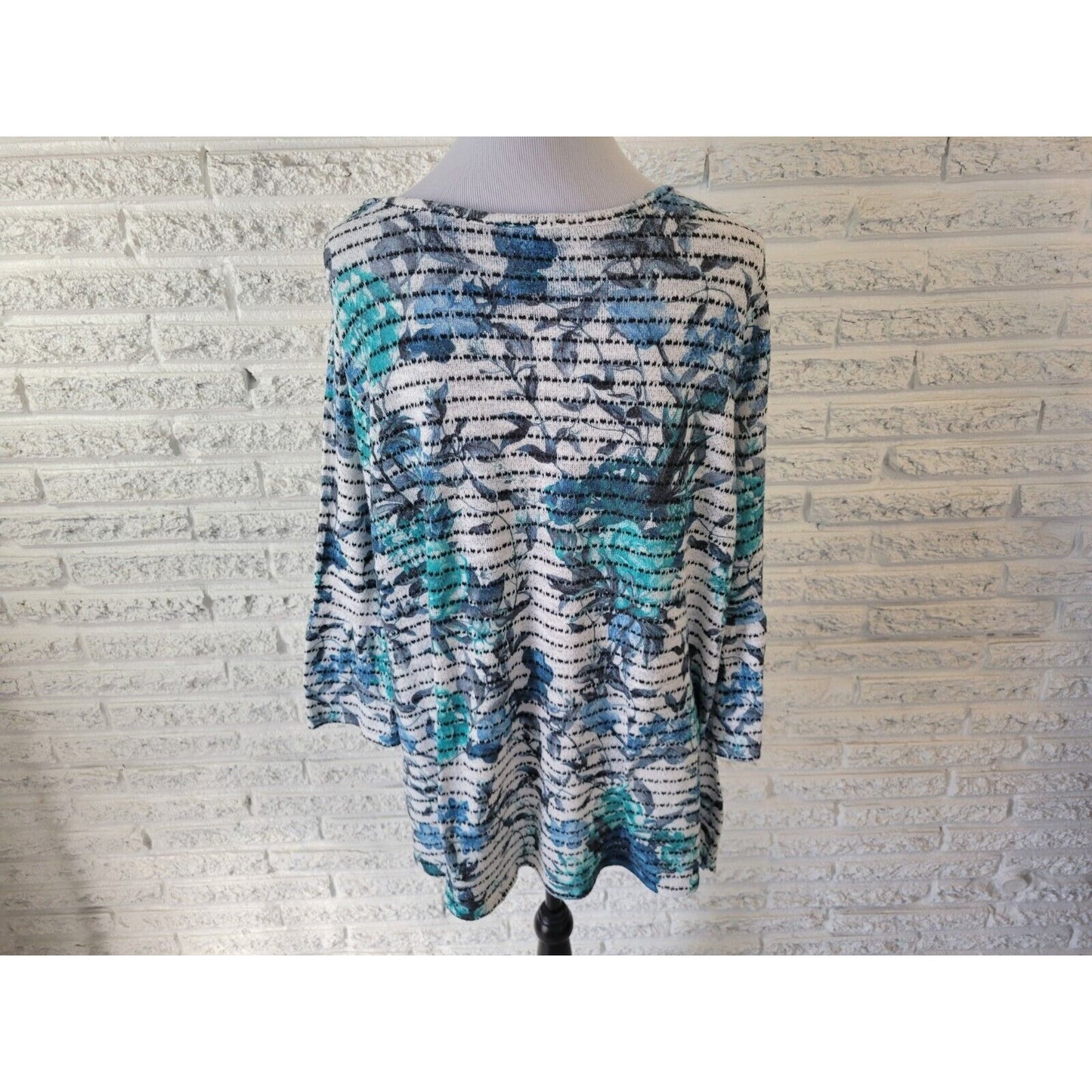 Avenue Womens Top 22 24 3/4 Bell Sleeve Knit Blue Floral Stripe Career Casual