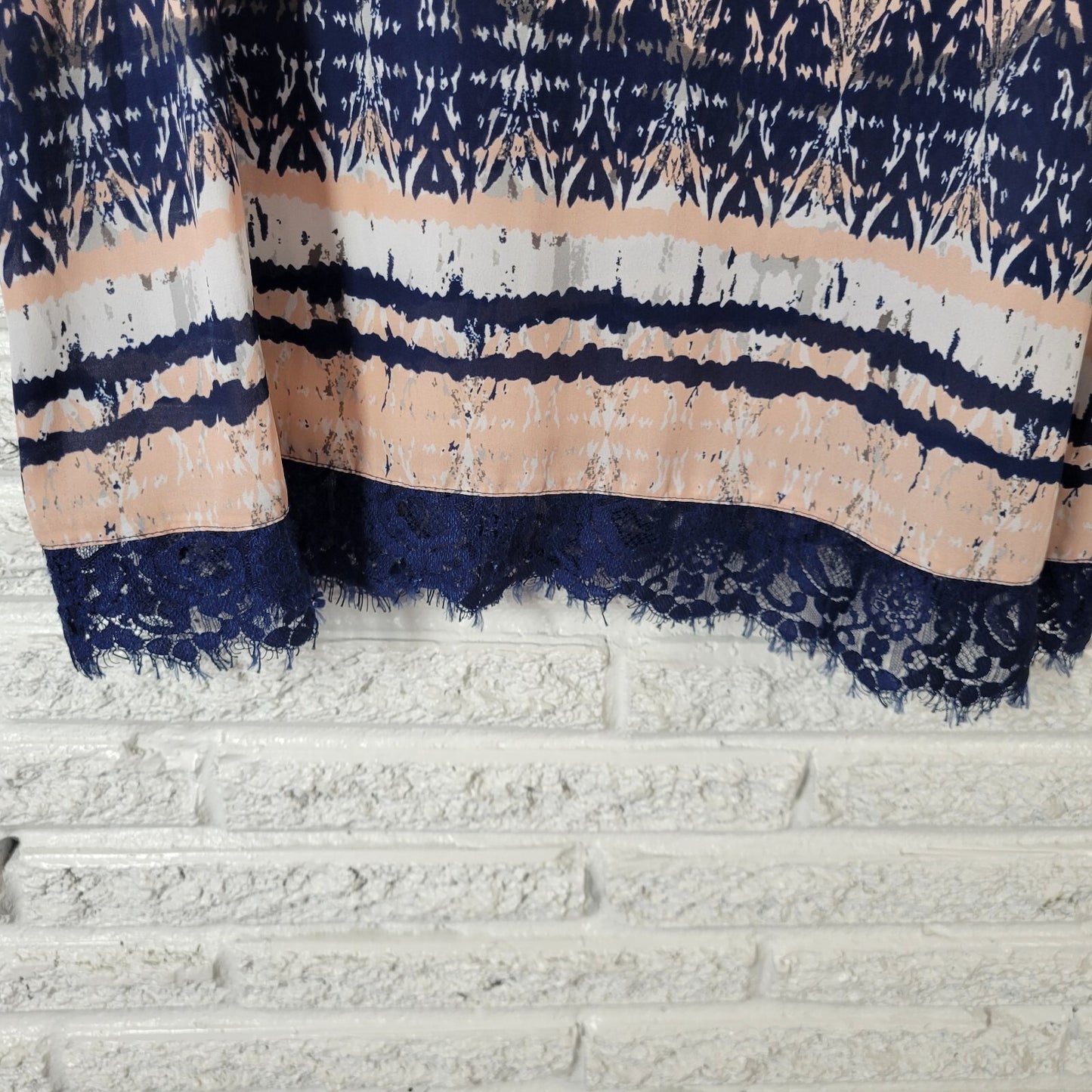 Ana Womens Top XL Tank Pink Blue Geometric Lightweight Sheer Lace Hem Comfy