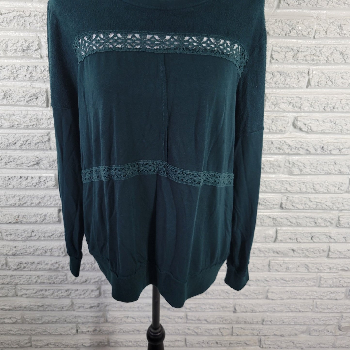 Knox Rose Womens XL Green Long Sleeve Blouse Crochet Trim Super Soft Stretch Top