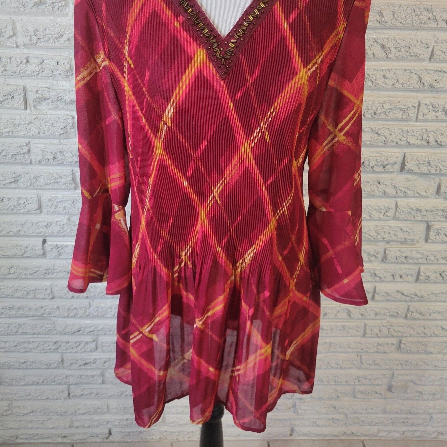 Catherines Womens Top 1X Tunic Bell Sleeve Red Pink Sheer Beaded Lightweight