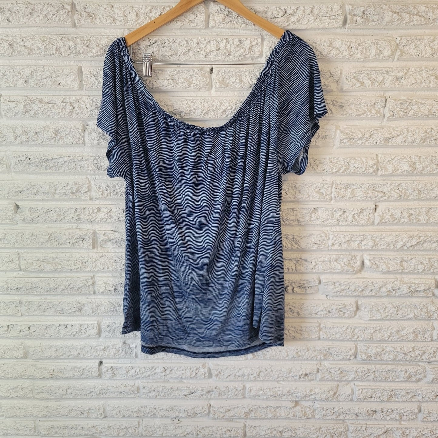 Old Navy Womens Top XXL Plus On Off Shoulder Blue White Stripe Lightweight