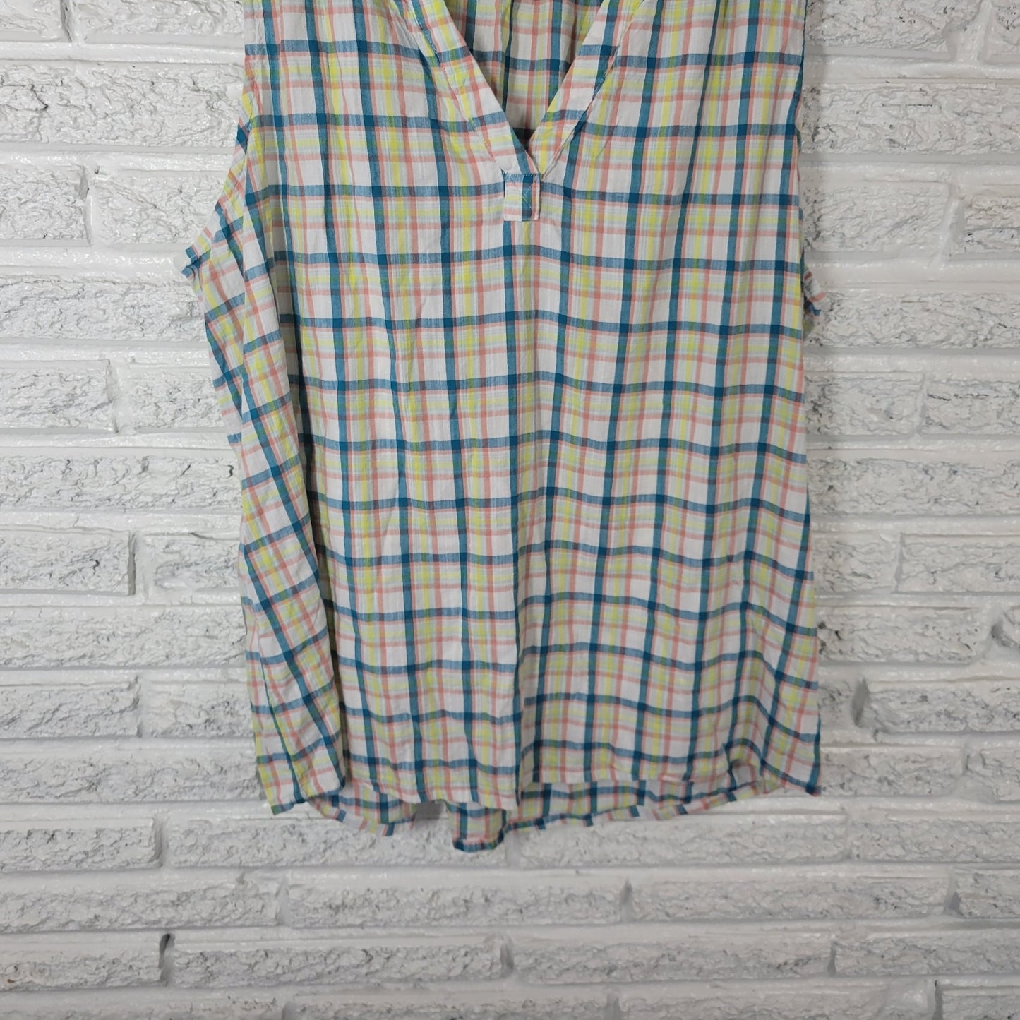 St Johns Bay Womens Top XXL Plus Sleeveless Blue Orange Plaid Casual Lightweight