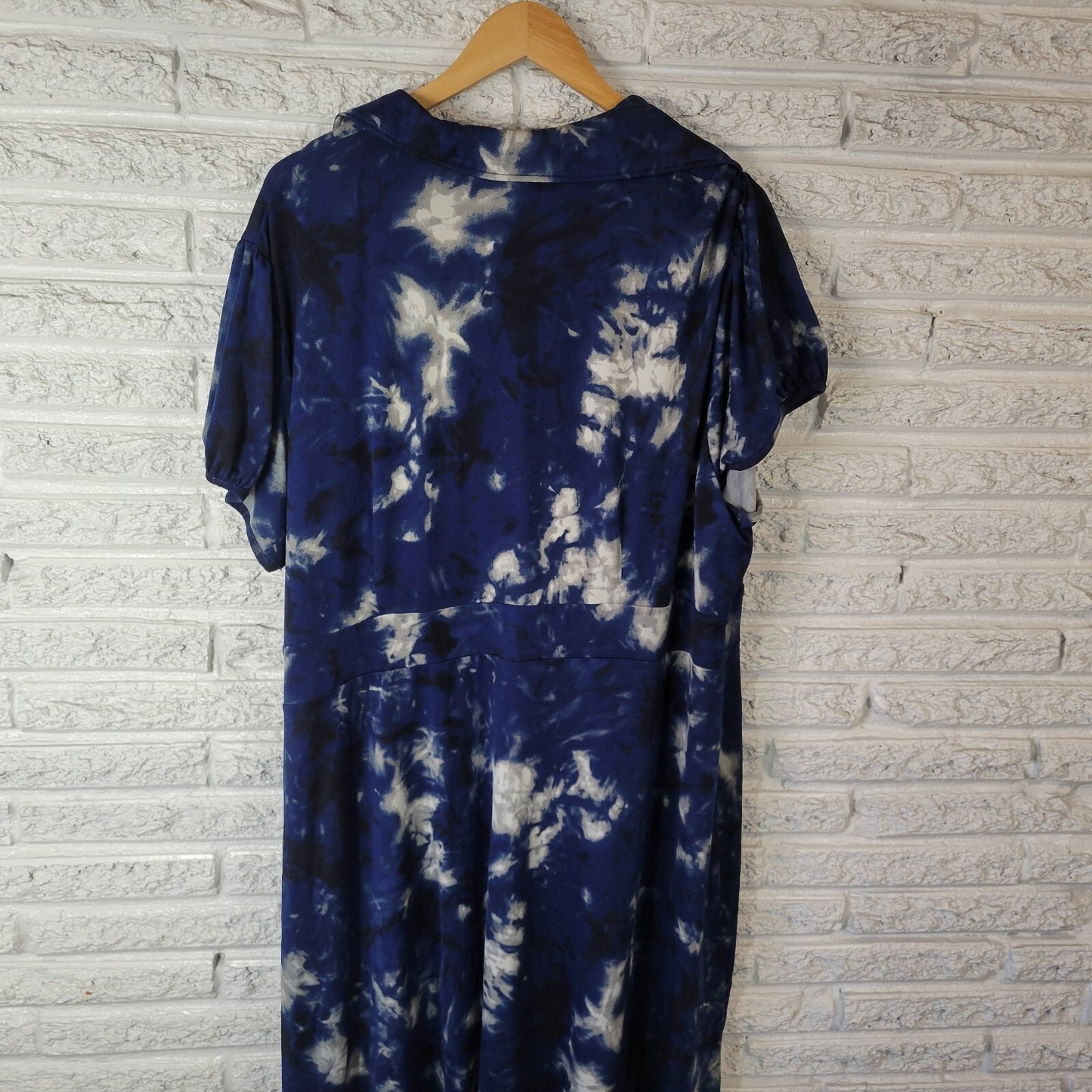 Dress Barn Womens Dress 22W Short Sleeve Blue Tie Dye Side Zip Poly Blend Sash