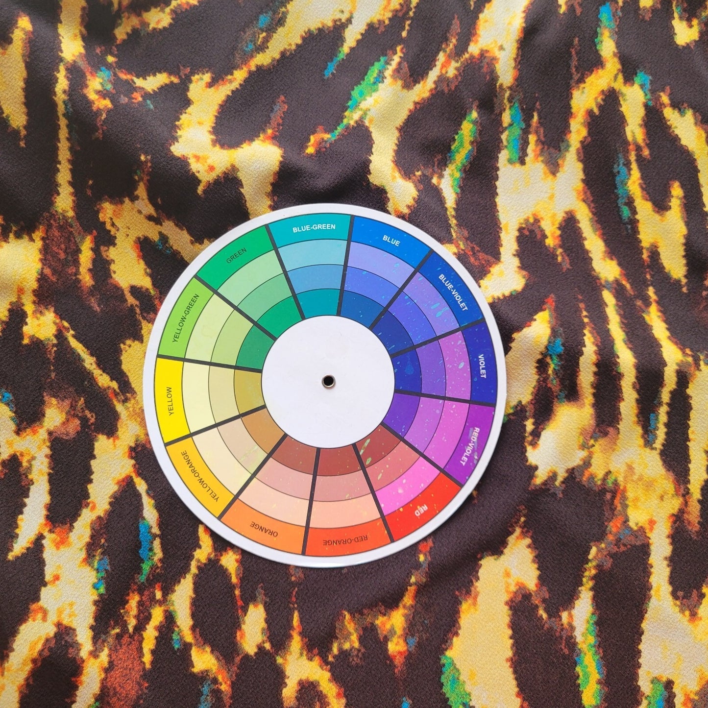 Bold Elements Womens Top Extra Large Long Sleeve Brown Yellow Animal Print