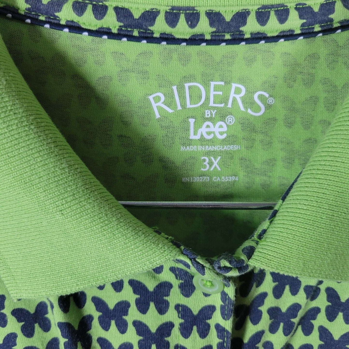 Riders Lee Womens Top 3X Plus Short Sleeve Quarter Button Green Butterflies