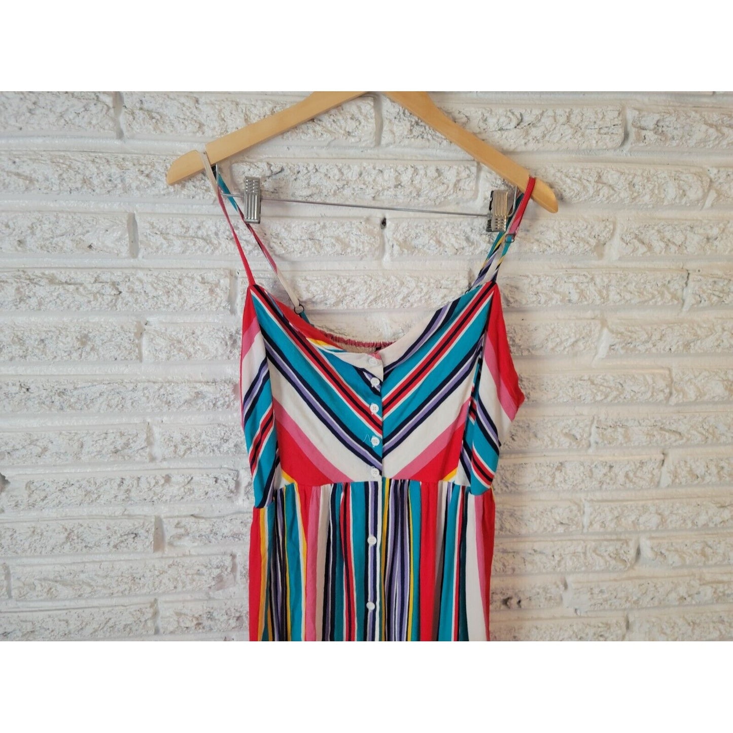 Forever 21 Womens Top 1X Cami Spaghetti Strap Swing Rayon Adjustable Blue Stripe