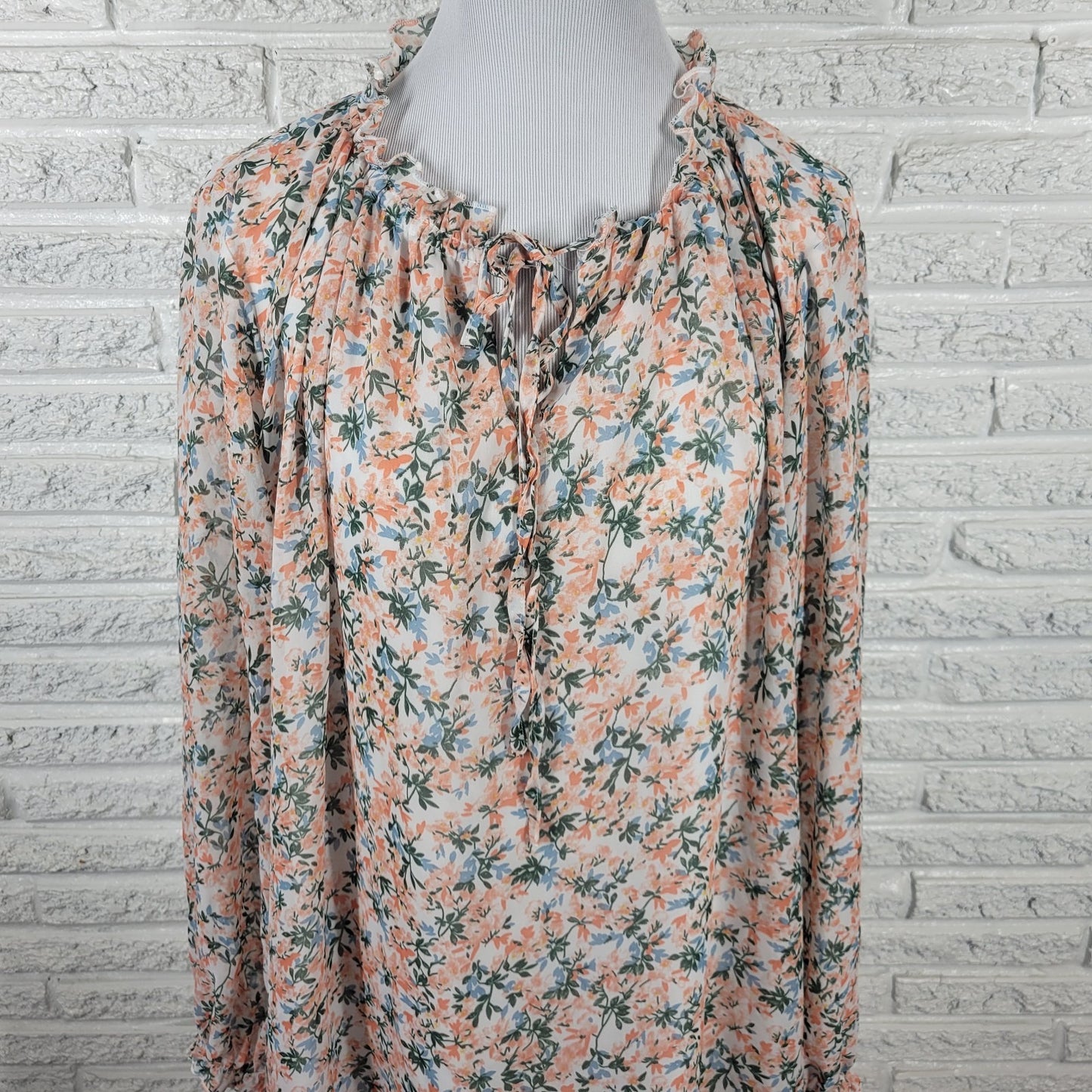 Suzanne Betro Womens Top 2X Plus Ruffle Neck Blue Floral Semi Sheer Lined Casual