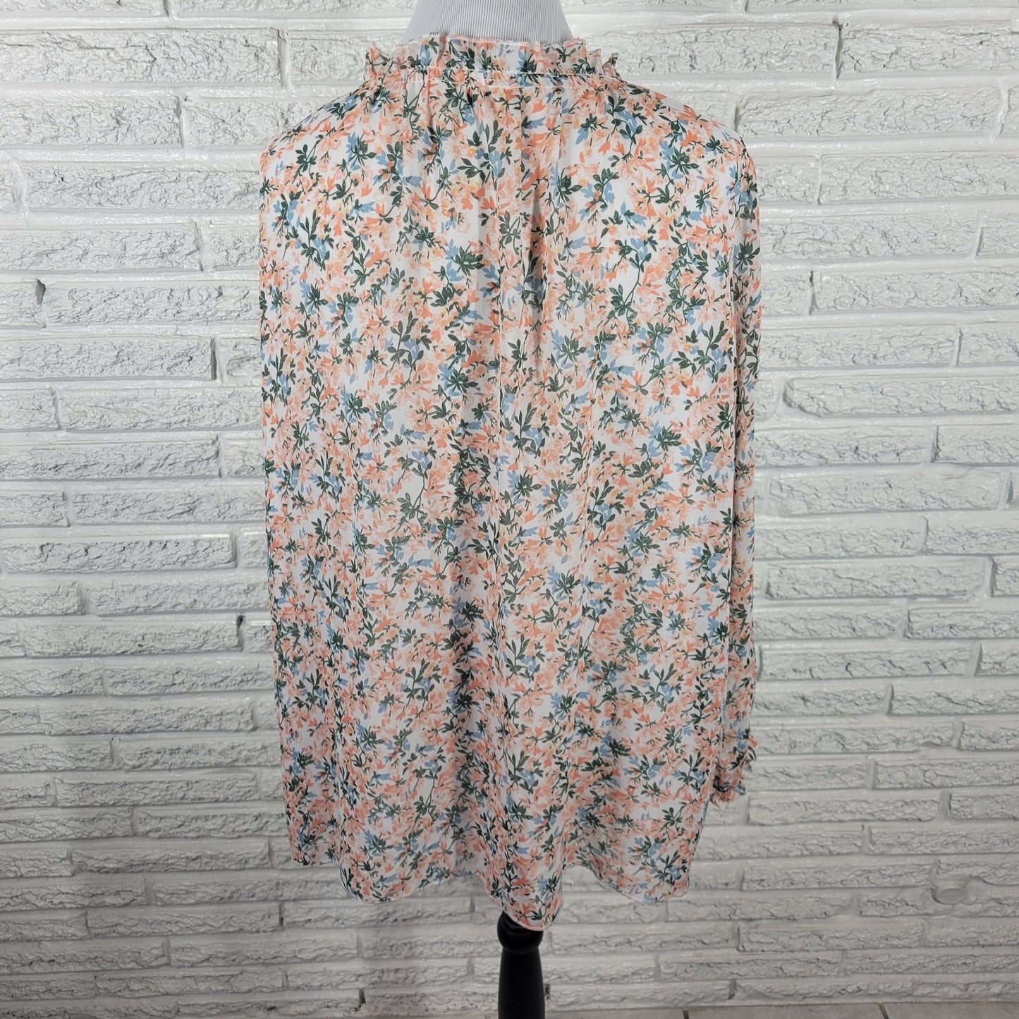 Suzanne Betro Womens Top 2X Plus Ruffle Neck Blue Floral Semi Sheer Lined Casual