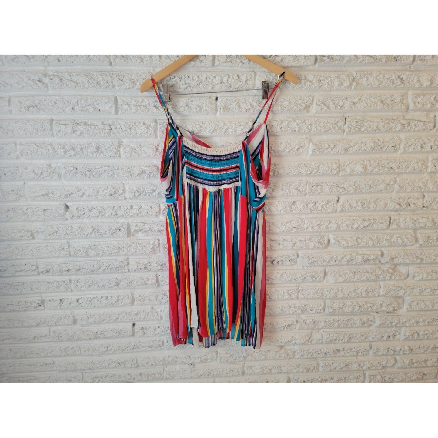 Forever 21 Womens Top 1X Plus Cami Spaghetti Strap Swing Rayon Adjustable Stripe