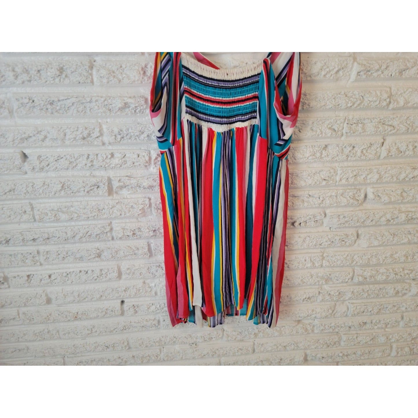 Forever 21 Womens Top 1X Plus Cami Spaghetti Strap Swing Rayon Adjustable Stripe