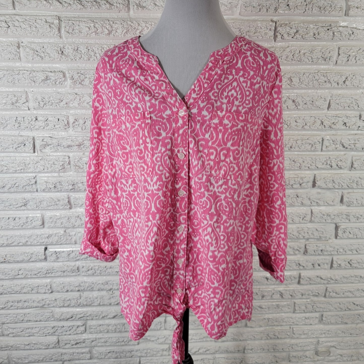 Coral Bay Womens Top 1X Plus Roll Tab Sleeve Pink Geometric Buttons Linen Rayon