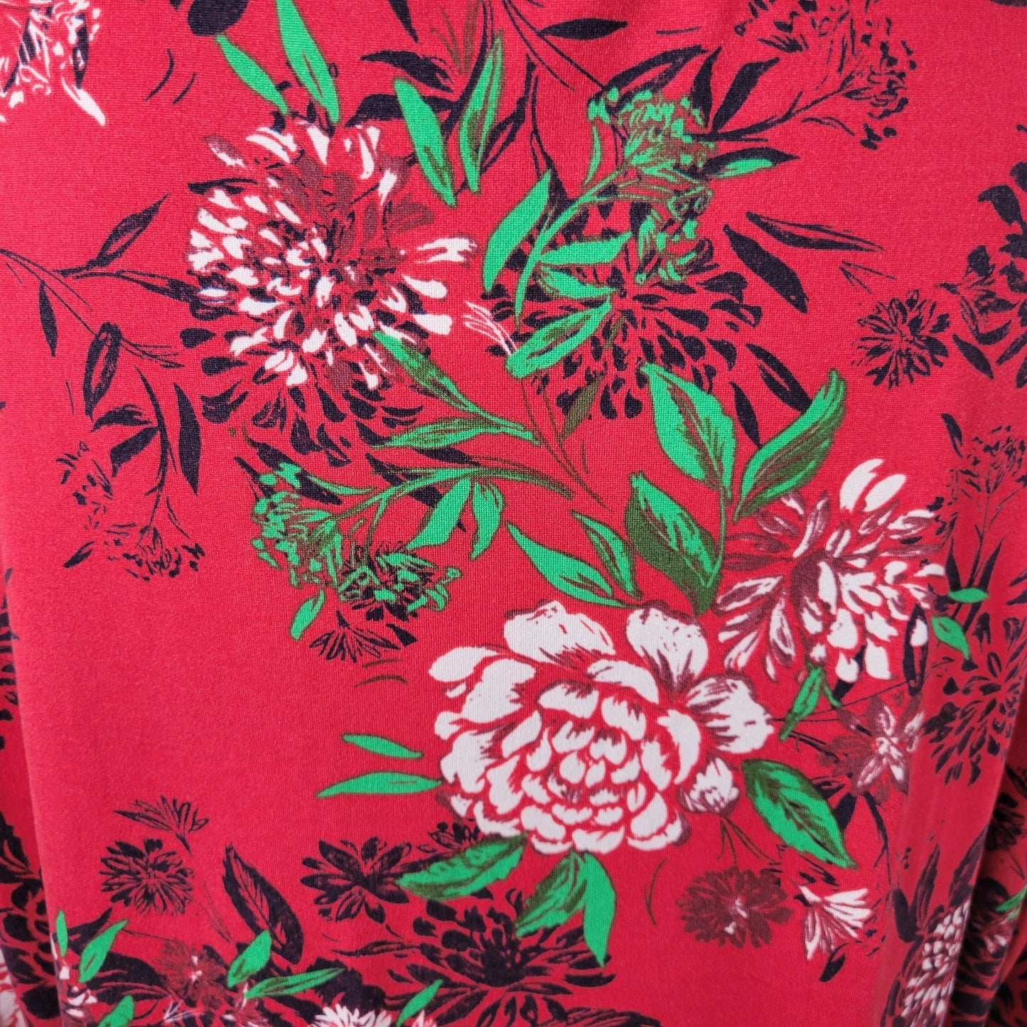 Pioneer Woman Womens Top XXL Plus 3/4 Sleeve Red Black Floral Comfy Poly Blend