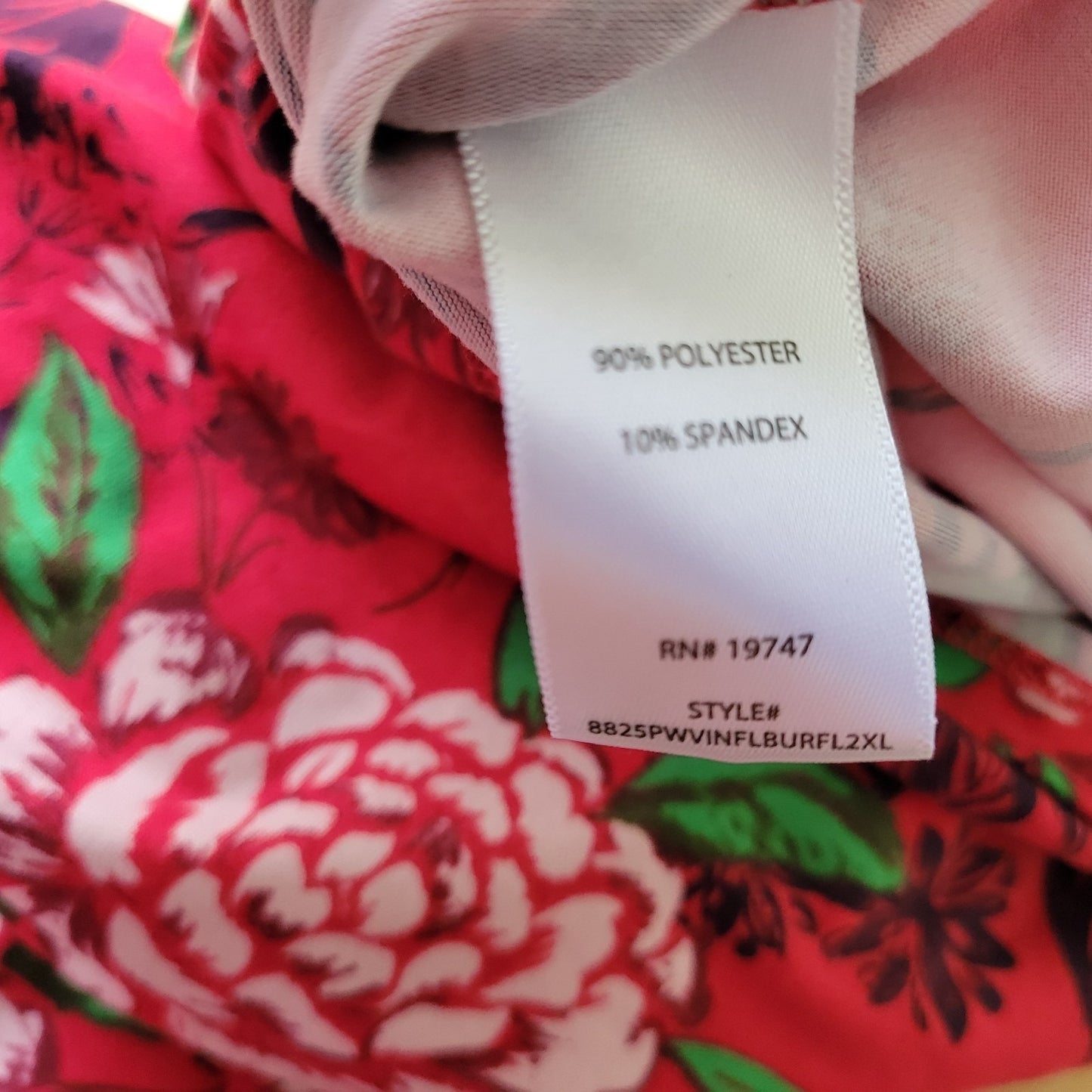 Pioneer Woman Womens Top XXL Plus 3/4 Sleeve Red Black Floral Comfy Poly Blend