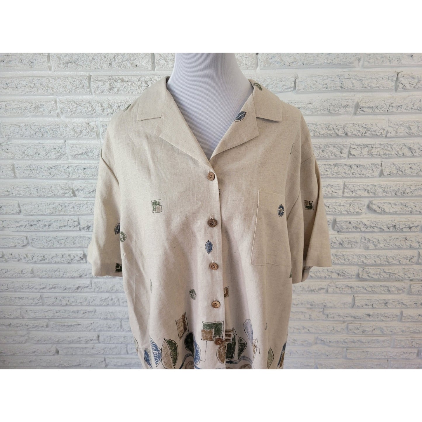 Maggie Barnes Womens Shirt 24WP Plus Short Sleeve Beige Abstract Linen Rayon