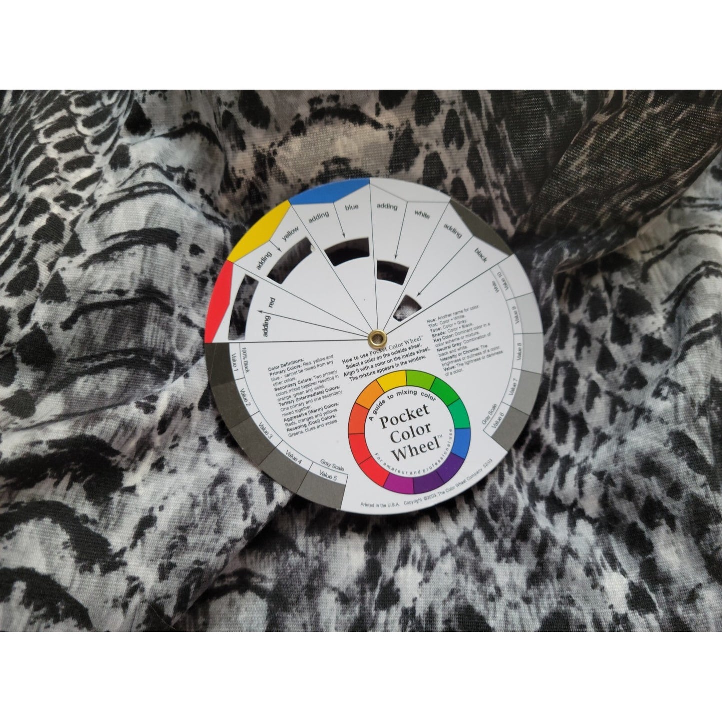 Peter Nygard Womens Skirt 1X Plus Pencil Black Gray Animal Print Comfort Waist