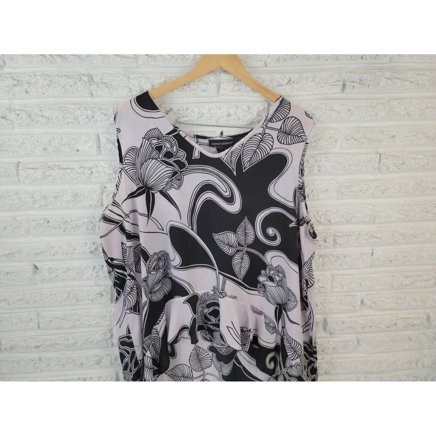 Ashley Stewart Women Top 22 24 Plus Tunic High Low Waterfall Black Floral Casual