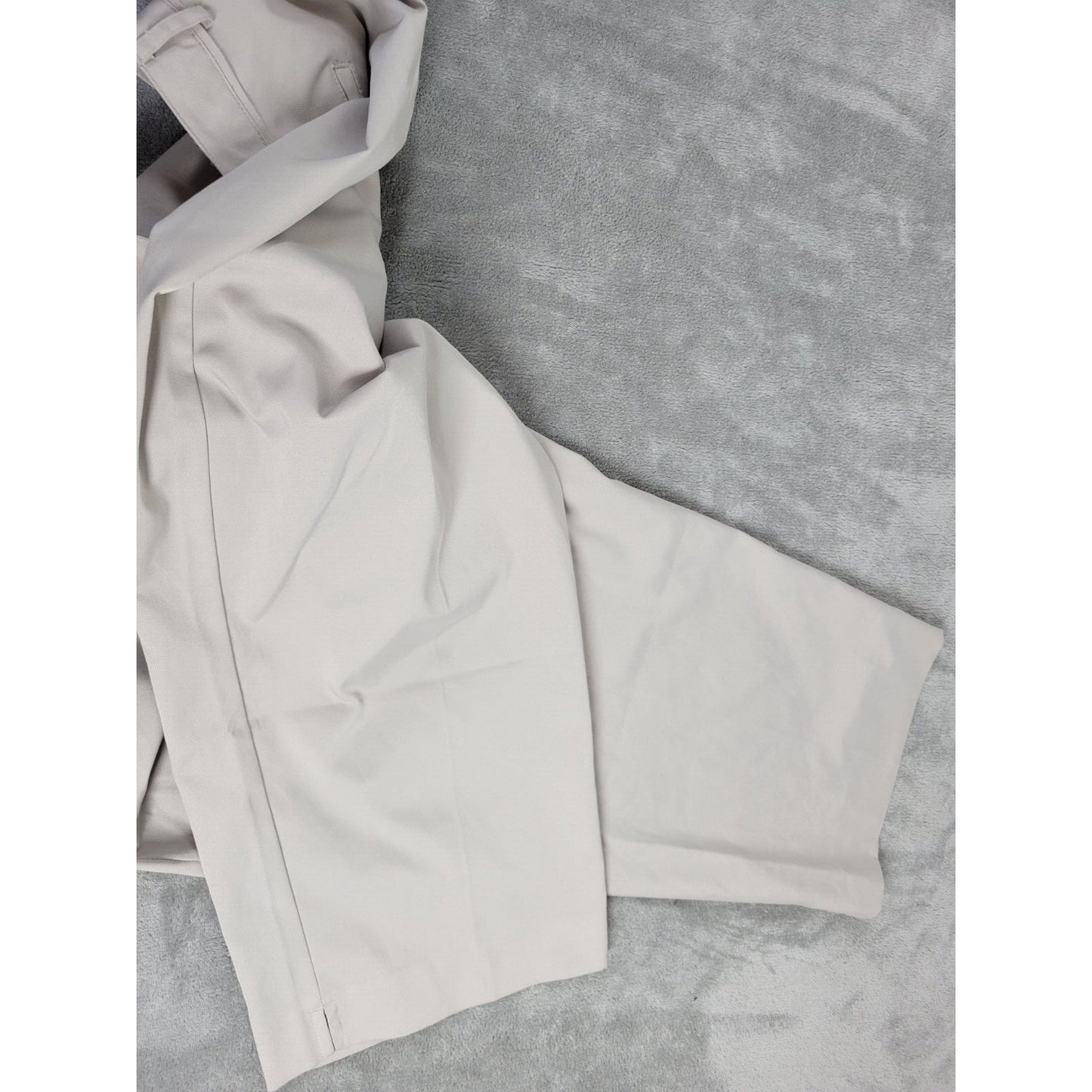 Talbots Womens Pants 18 Plus Capri Beige Zip Fly Polyester Blend Career Casual