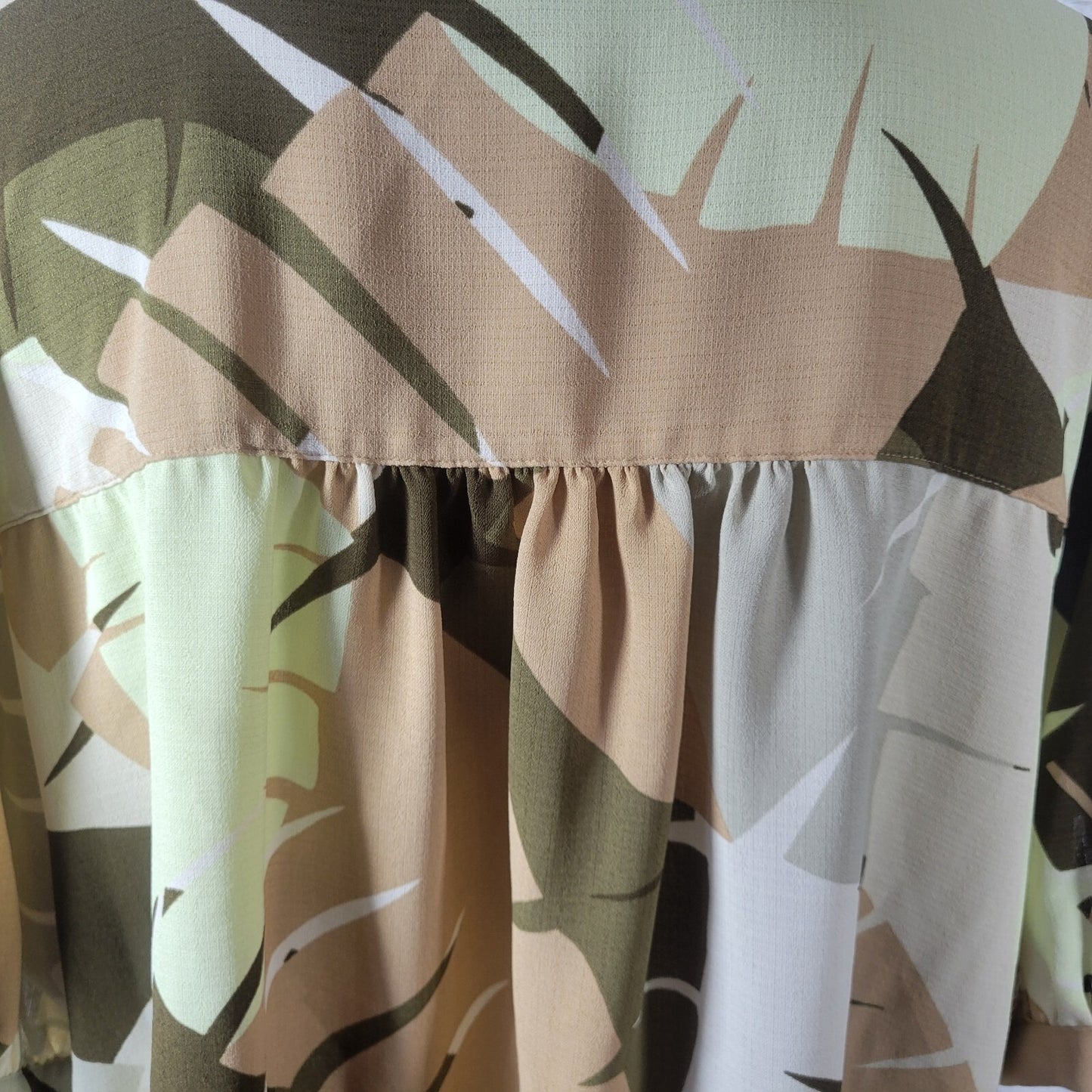 Worthington Womens Top 2X Plus Puff Sleeve Brown Geometric Polyester Semi Sheer