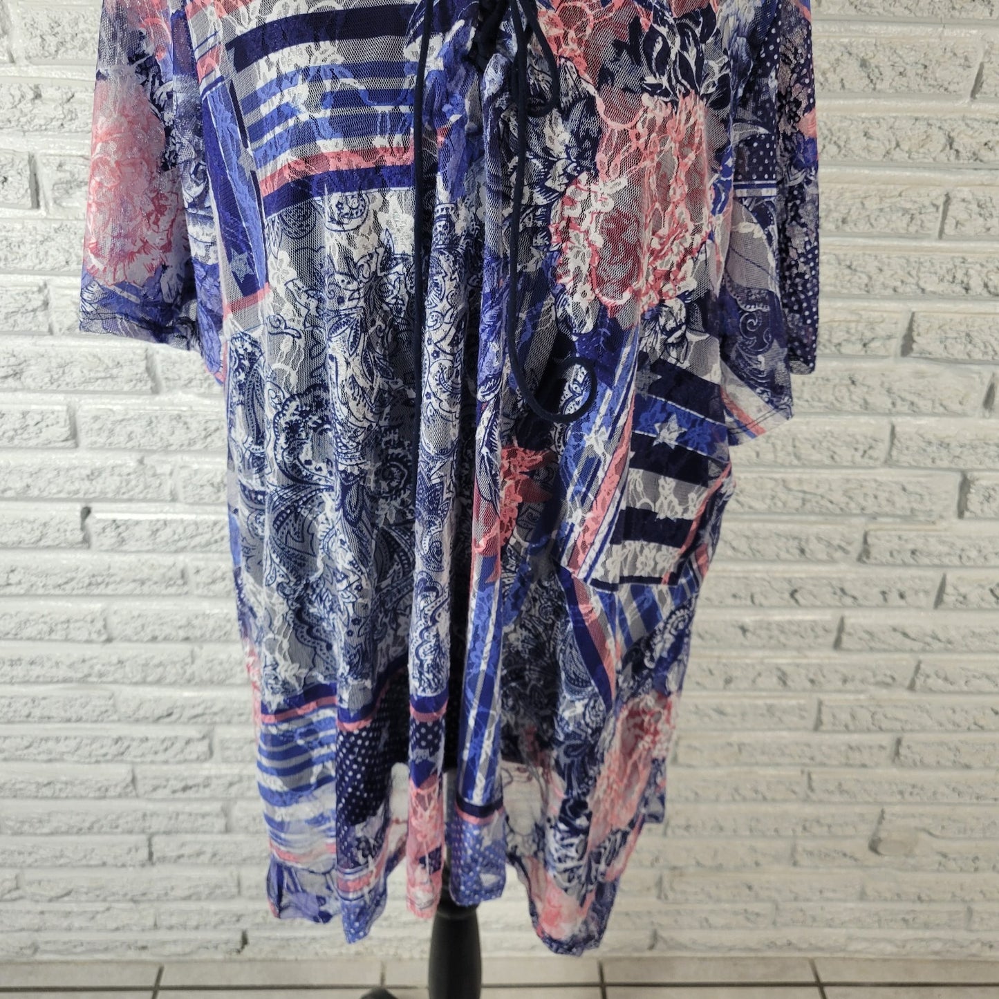 Catherines Womens Top 2X Plus Tunic Mesh Blue Pink Floral Lined Comfy Poly Blend