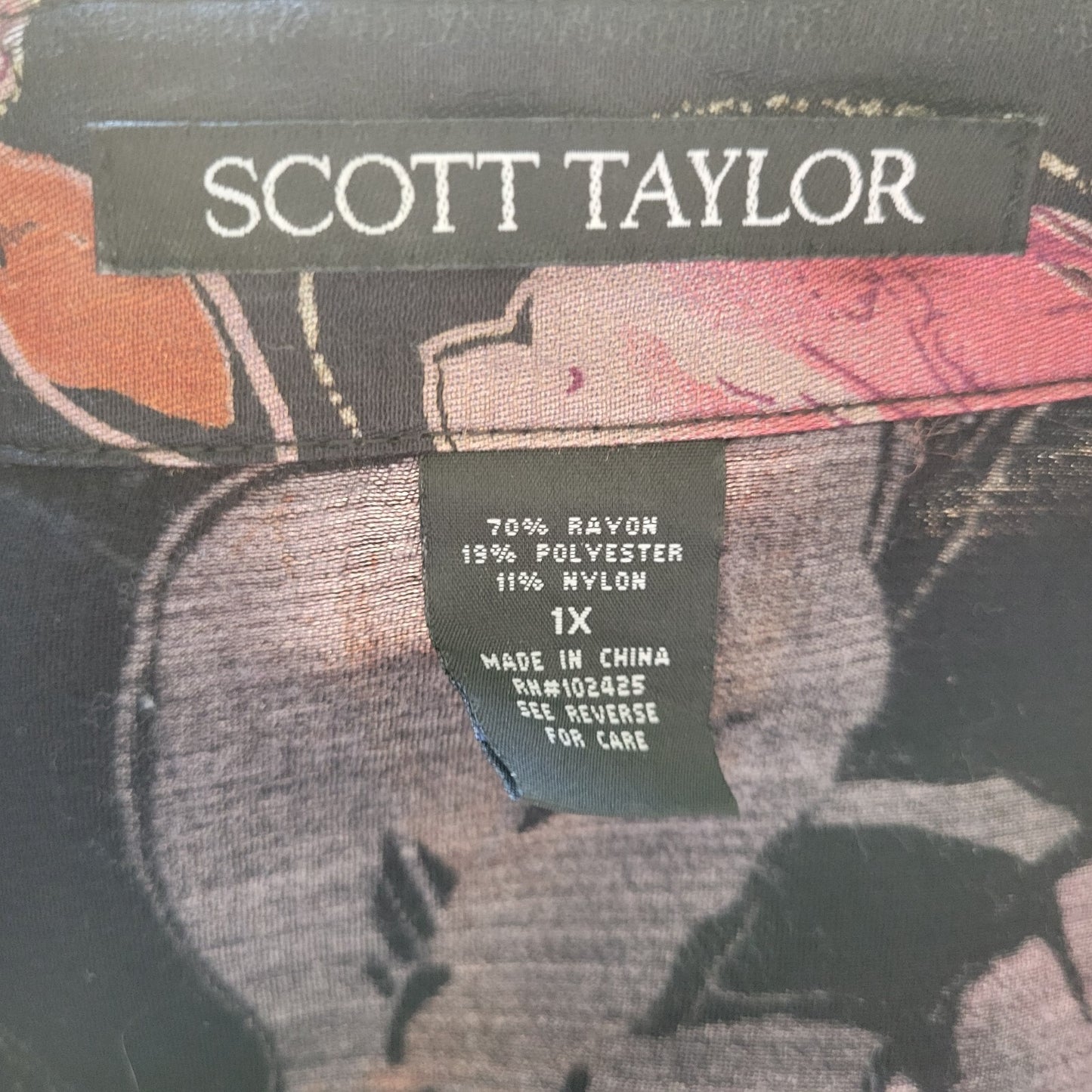 Scott Taylor Womens Top 1X Plus 3/4 Sleeve Black Pink Floral Button Lightweight