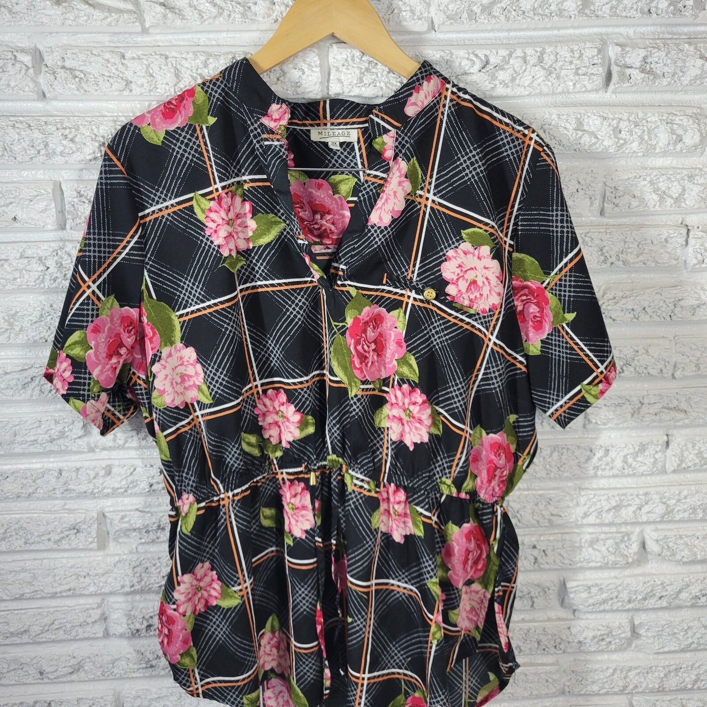 Mileage Womens Top 3X Pink Floral Asymmetric Poly Blend Lightweight Drawstring