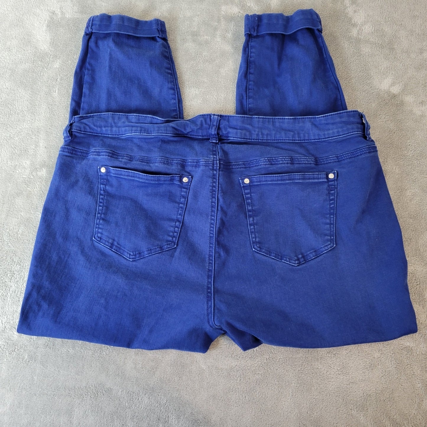 Morgan Walker Womens Jeans 18 Plus Capri Bright Blue Denim Zip Fly Cuffs Comfy