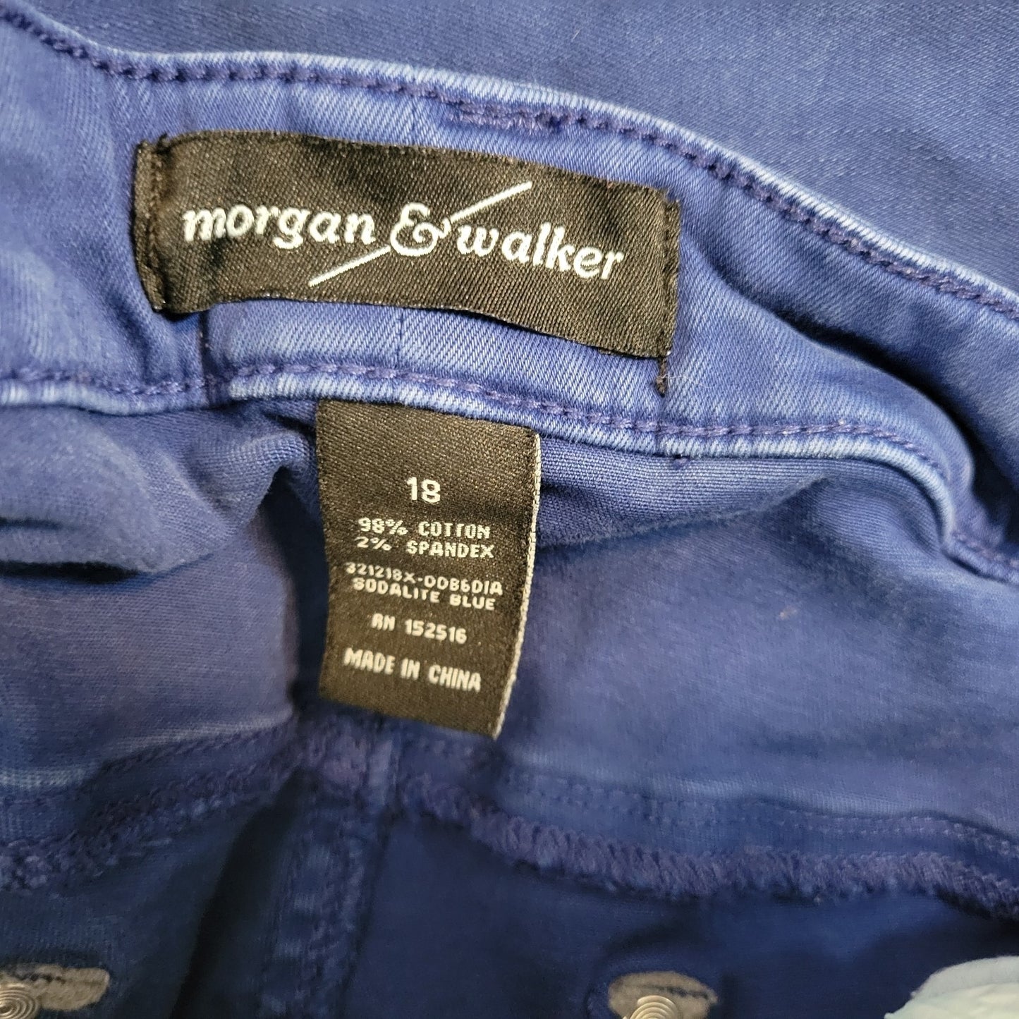 Morgan Walker Womens Jeans 18 Plus Capri Bright Blue Denim Zip Fly Cuffs Comfy