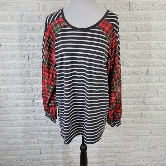 Southern Stitch Women Top XXL Plus Tee Tunic Raglan Sleeve Lightweight Red Plaid