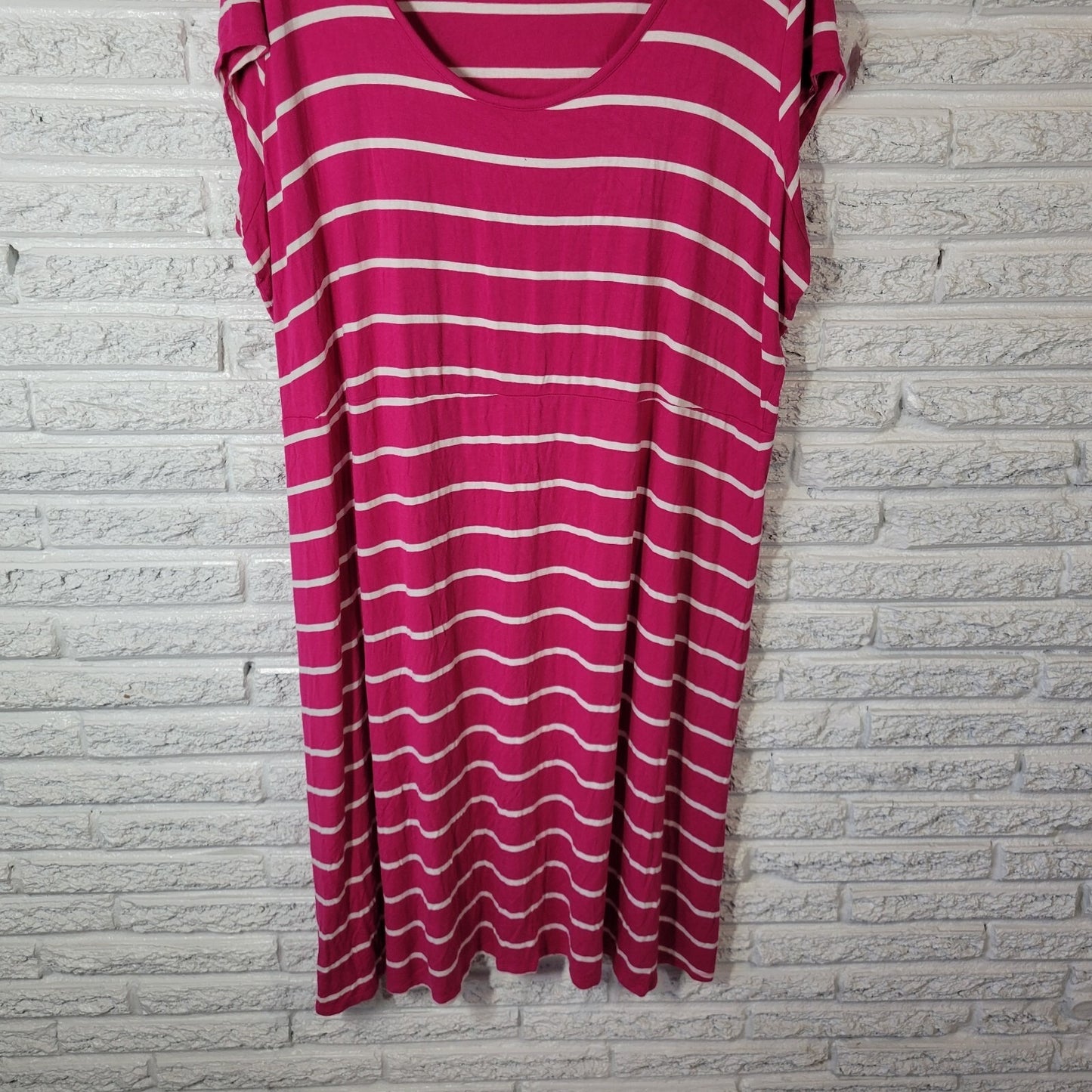 Old Navy Womens Dress 3X Plus Cap Sleeve Pink Stripe Rayon Blend Scoop Neck