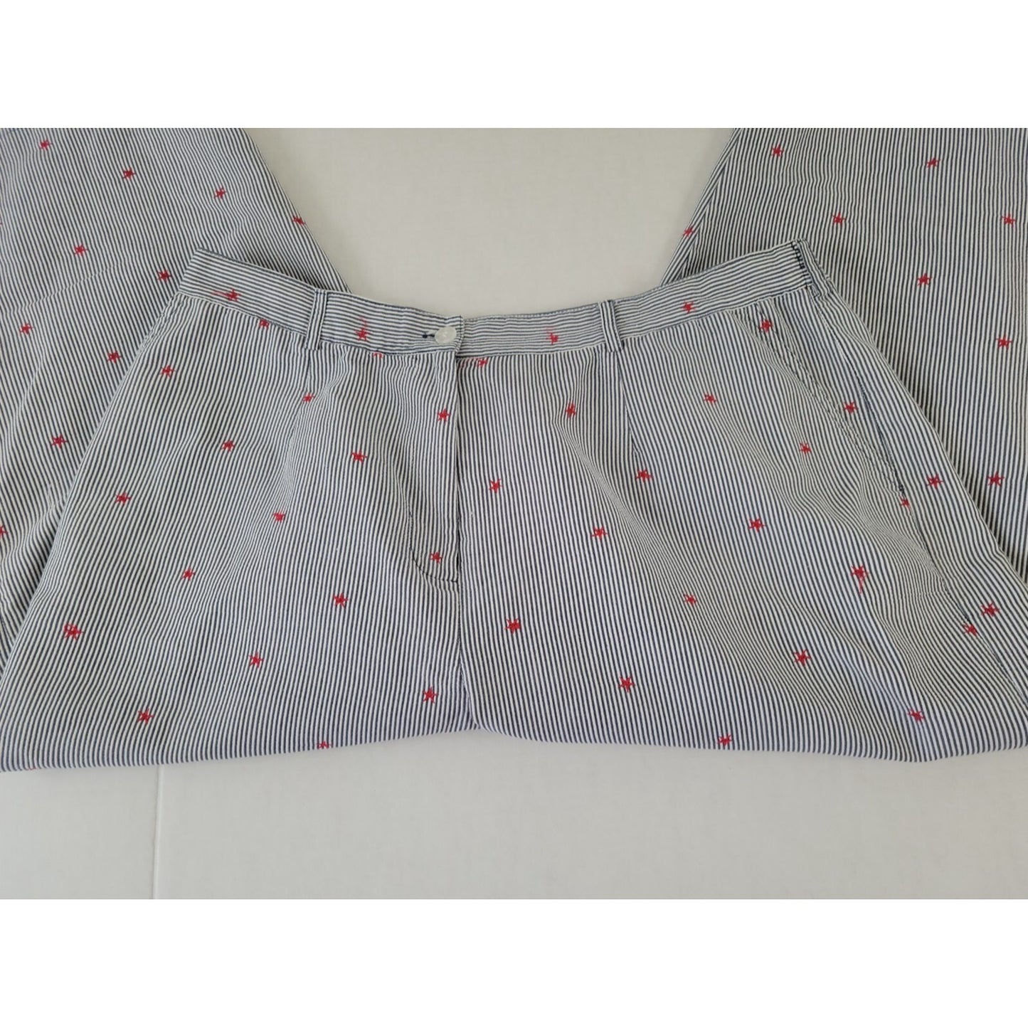 Sag Harbor Womens Pants 18 Plus Capri Embroider Stars Gray Stripe Seersucker