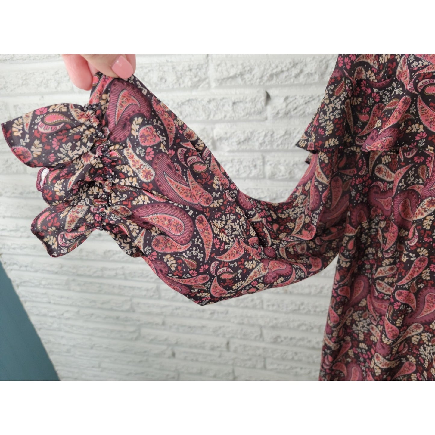 Evans Womens Shirt 26 Plus Long Sleeve Ruffle Button Burgundy Paisley Career