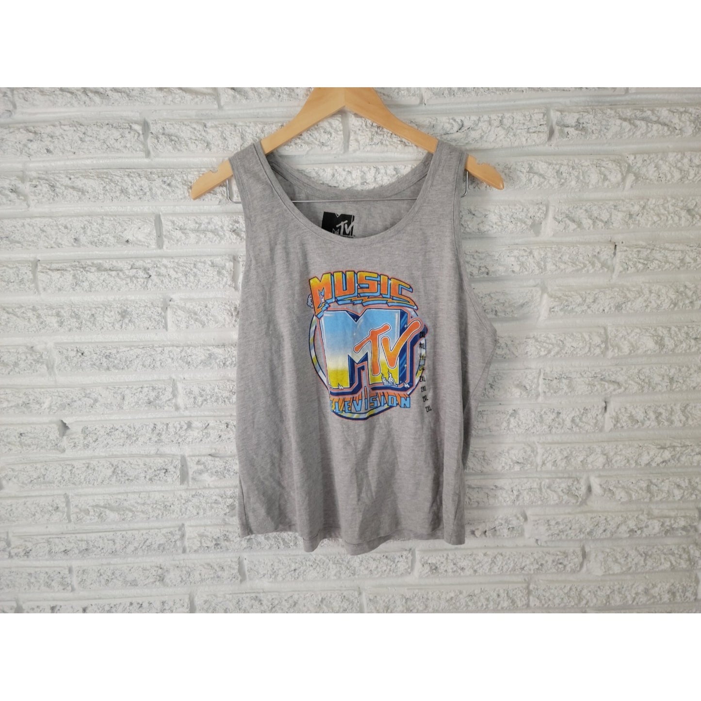 MTV Music Television Womens Top 2XL Plus Tank Gray Cotton Blend Casual Novelty