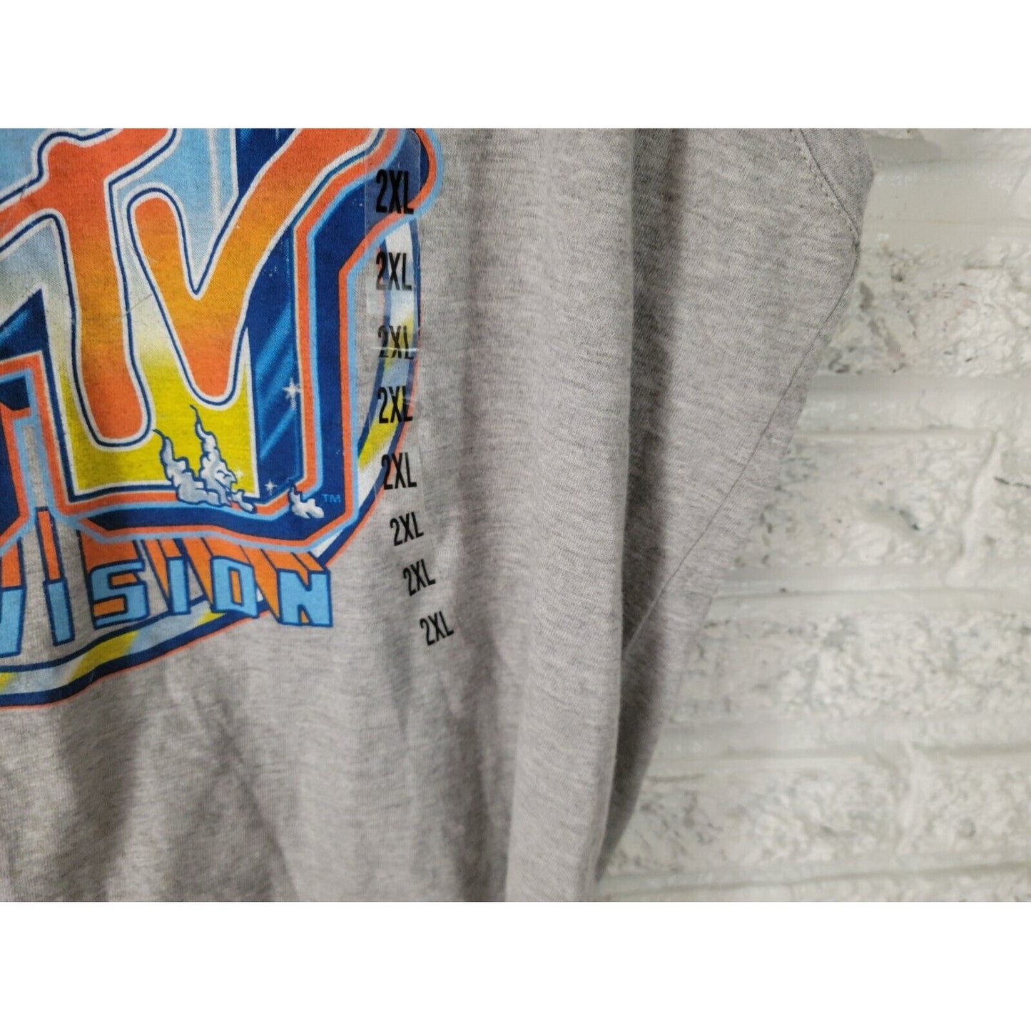 MTV Music Television Womens Top 2XL Plus Tank Gray Cotton Blend Casual Novelty