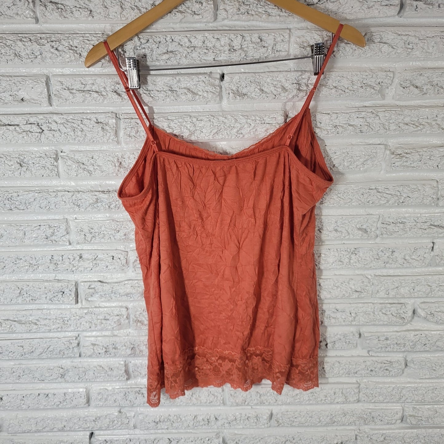 Maurices Womens Top Extra Large Camisole Orange Lace Trim Adjustable Spaghetti