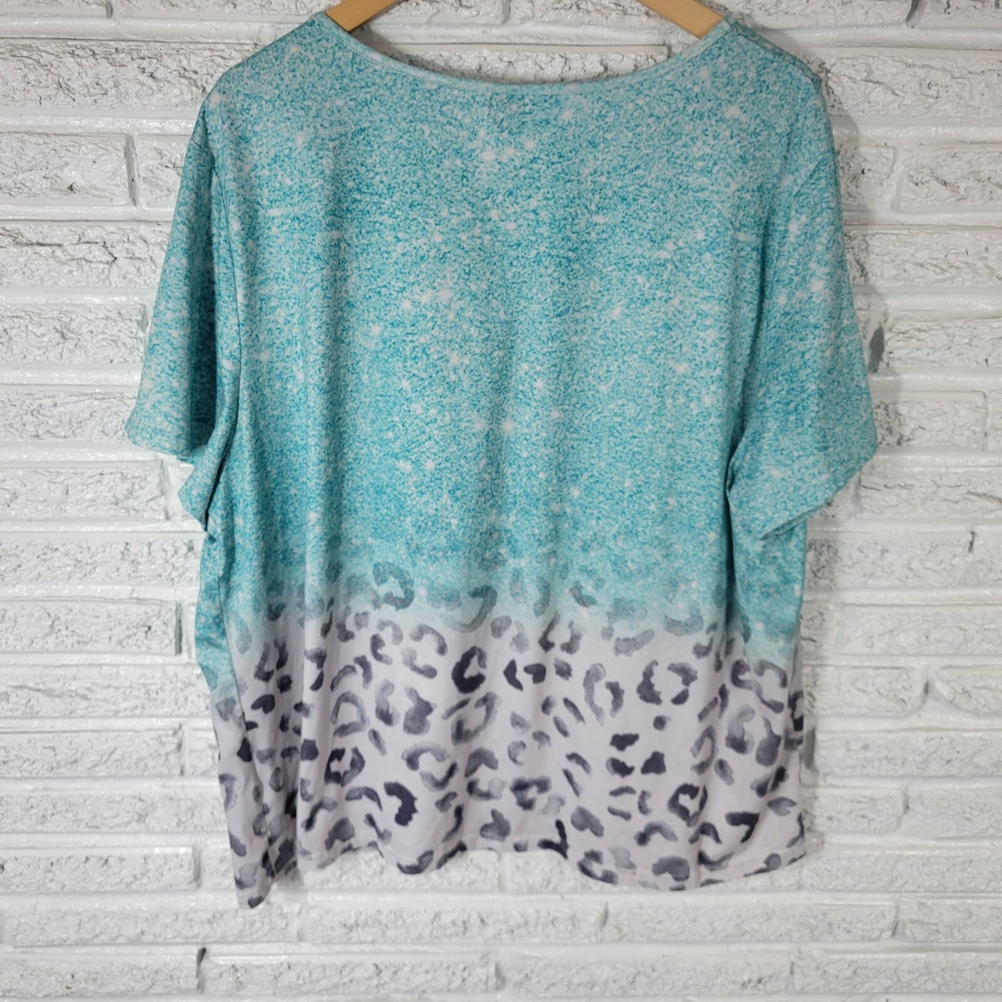 Shein Curve Womens Top 4XL Plus Tee Short Sleeve Blue Animal Print Poly Blend