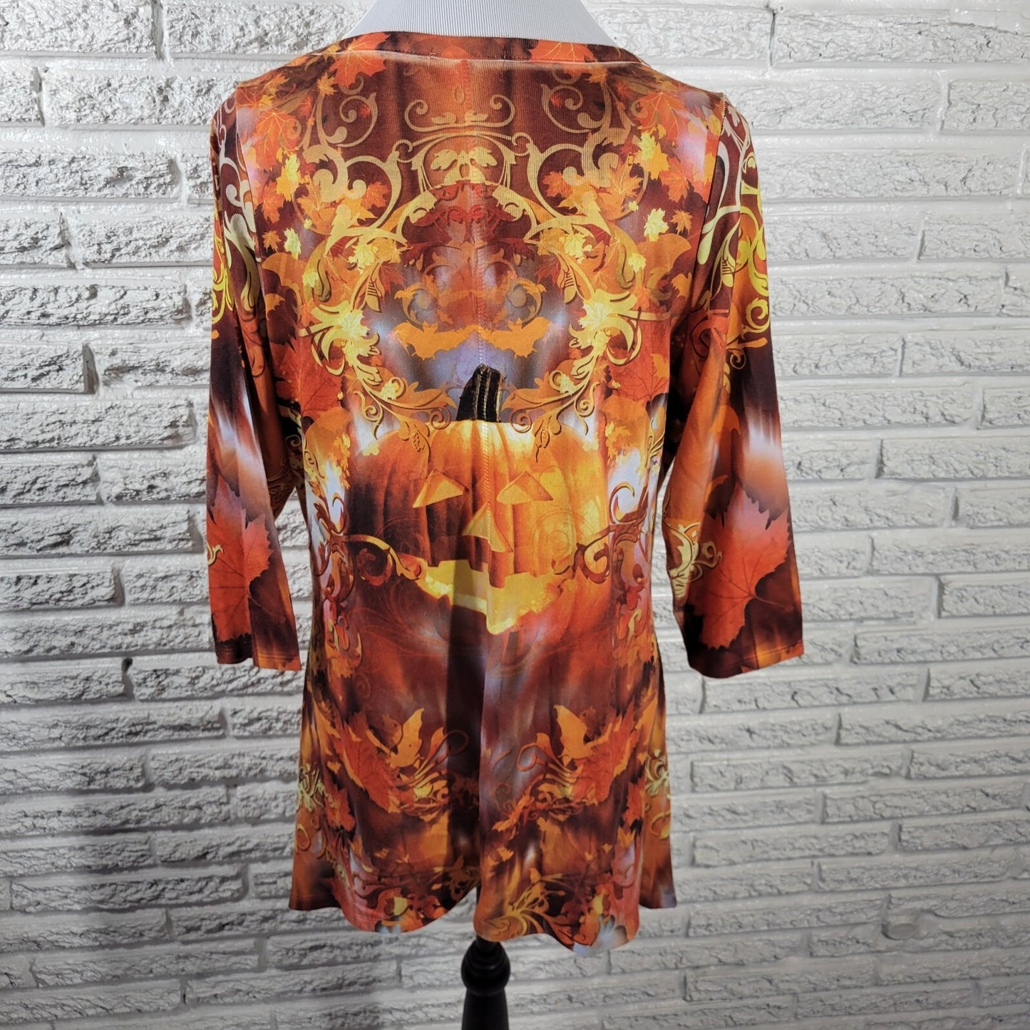 Live & Let Live Women's 1X Plus Orange Geometric Jack O Lantern Tunic Studded